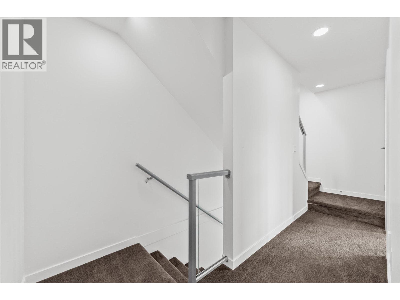 1515 Highland Drive N Unit# 37, photo 23