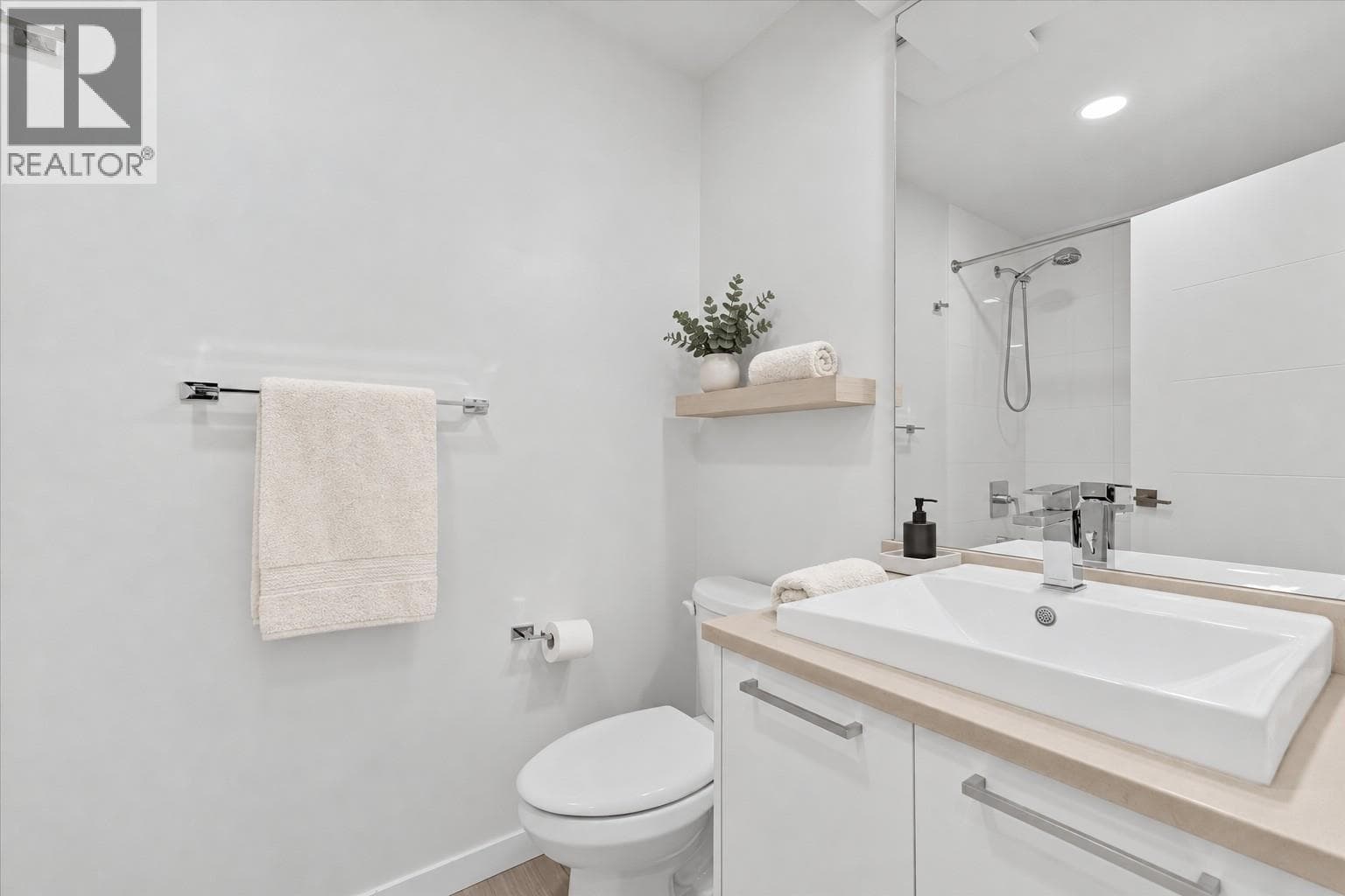 1515 Highland Drive N Unit# 37, photo 34