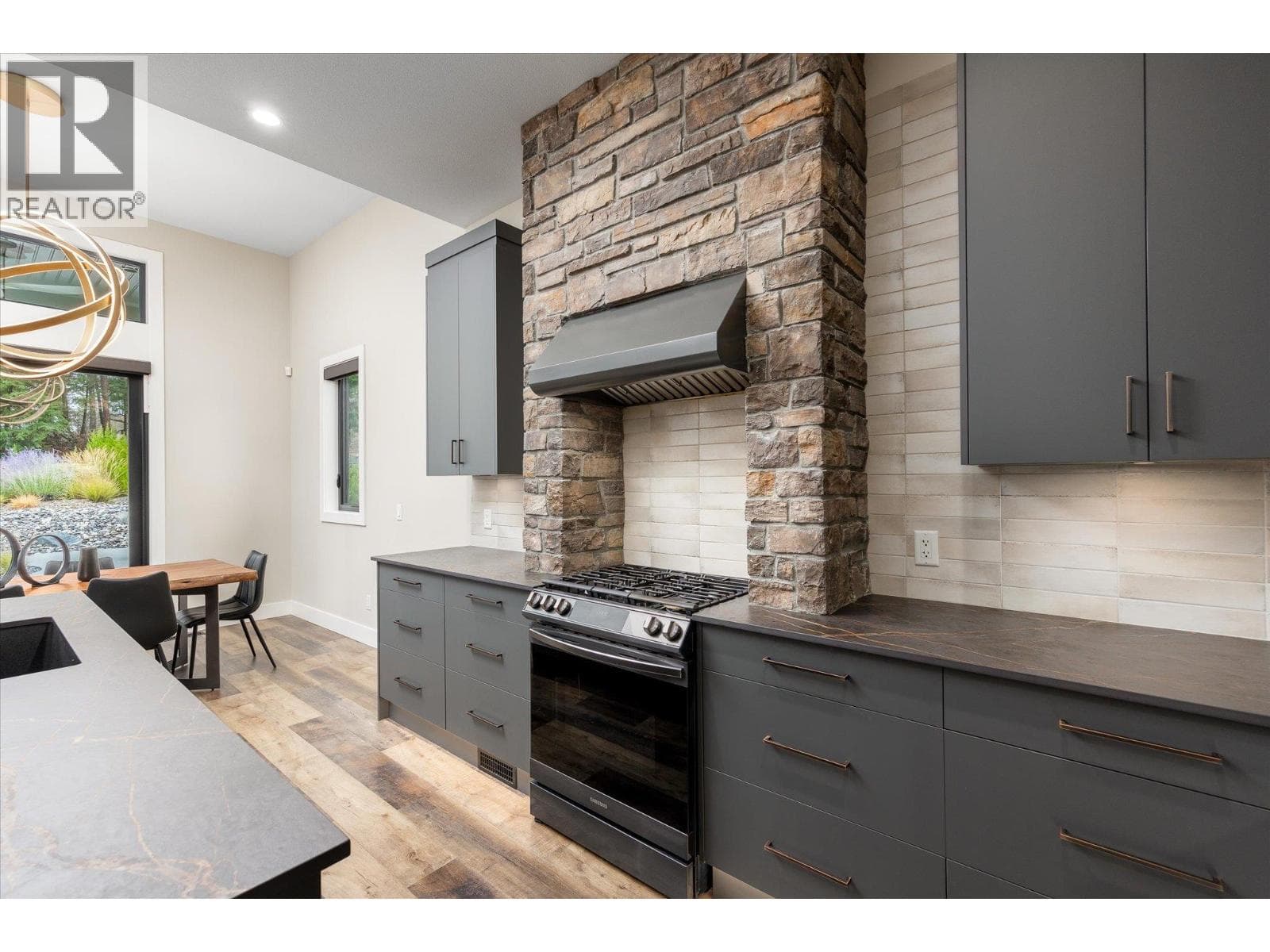10342 Long Road, photo 8