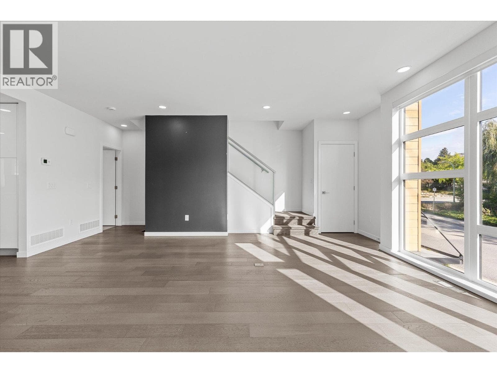 1515 Highland Drive N Unit# 37, photo 10