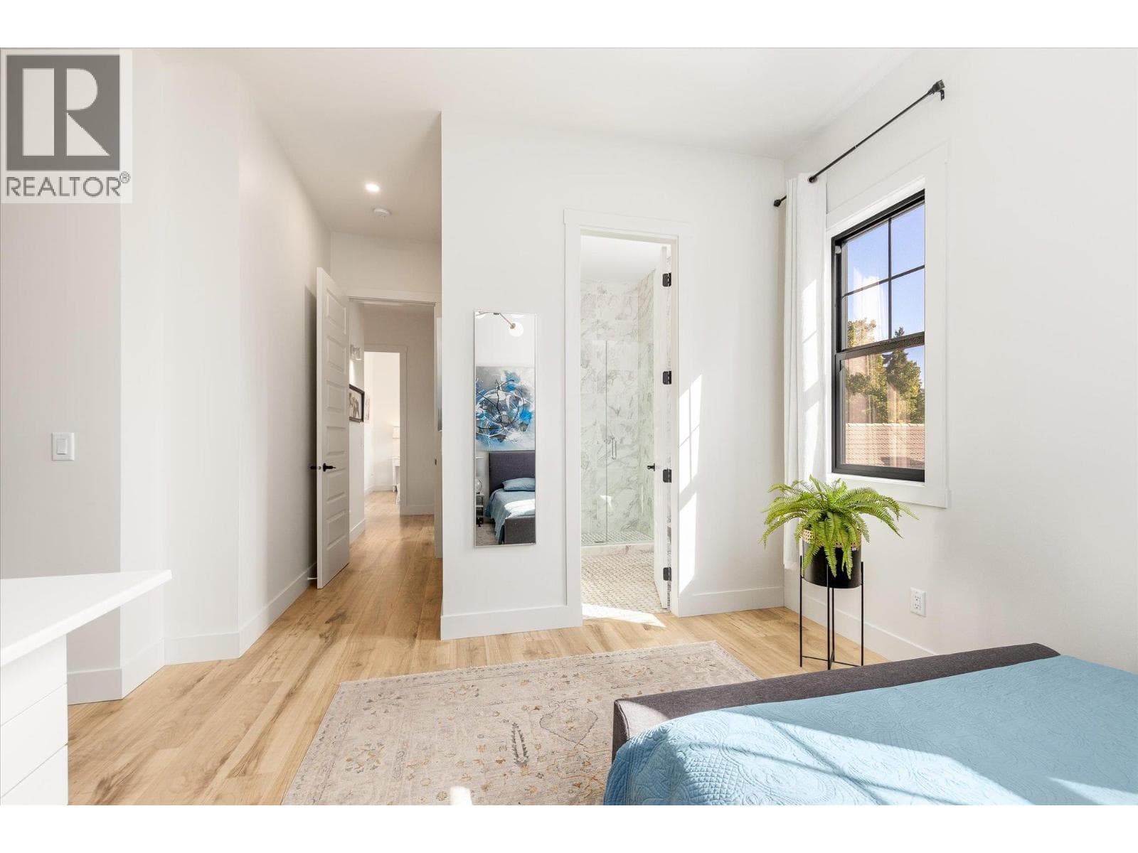 2053 Long Street, photo 45