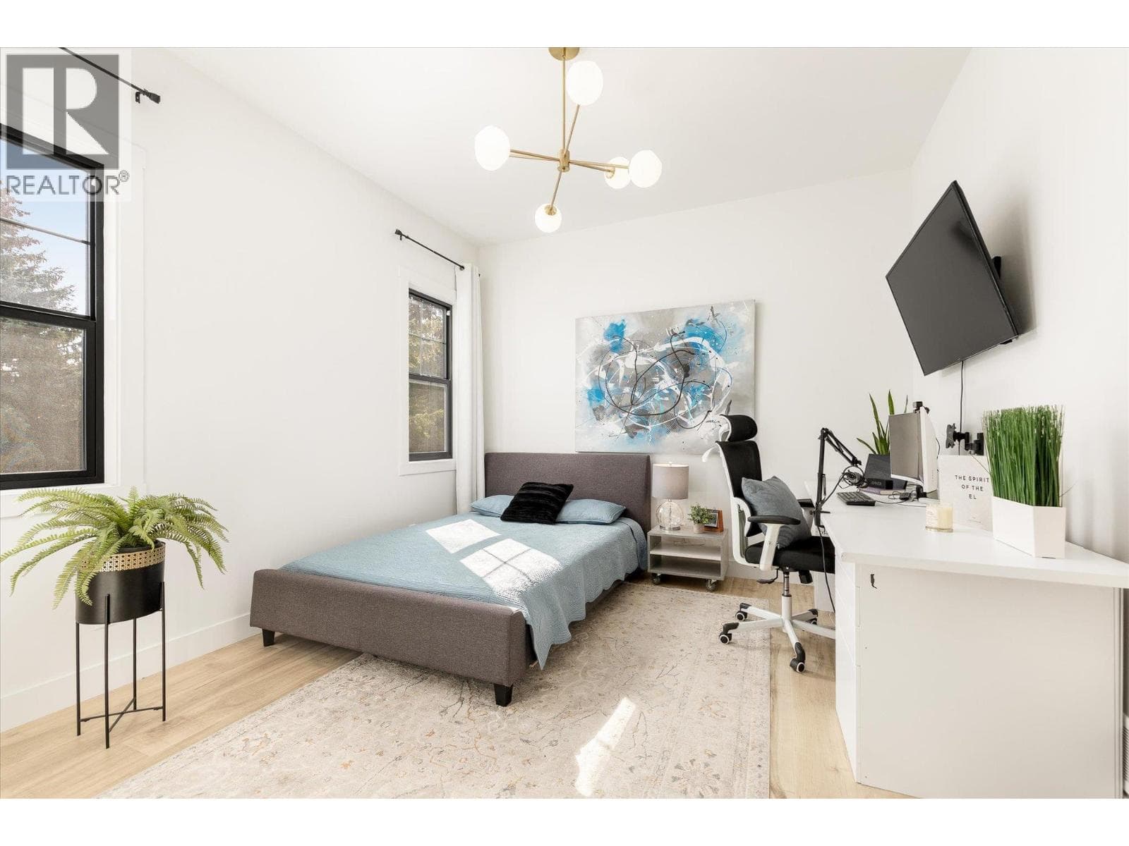 2053 Long Street, photo 44