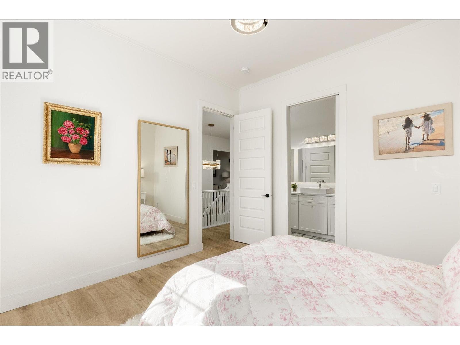 2053 Long Street, photo 42