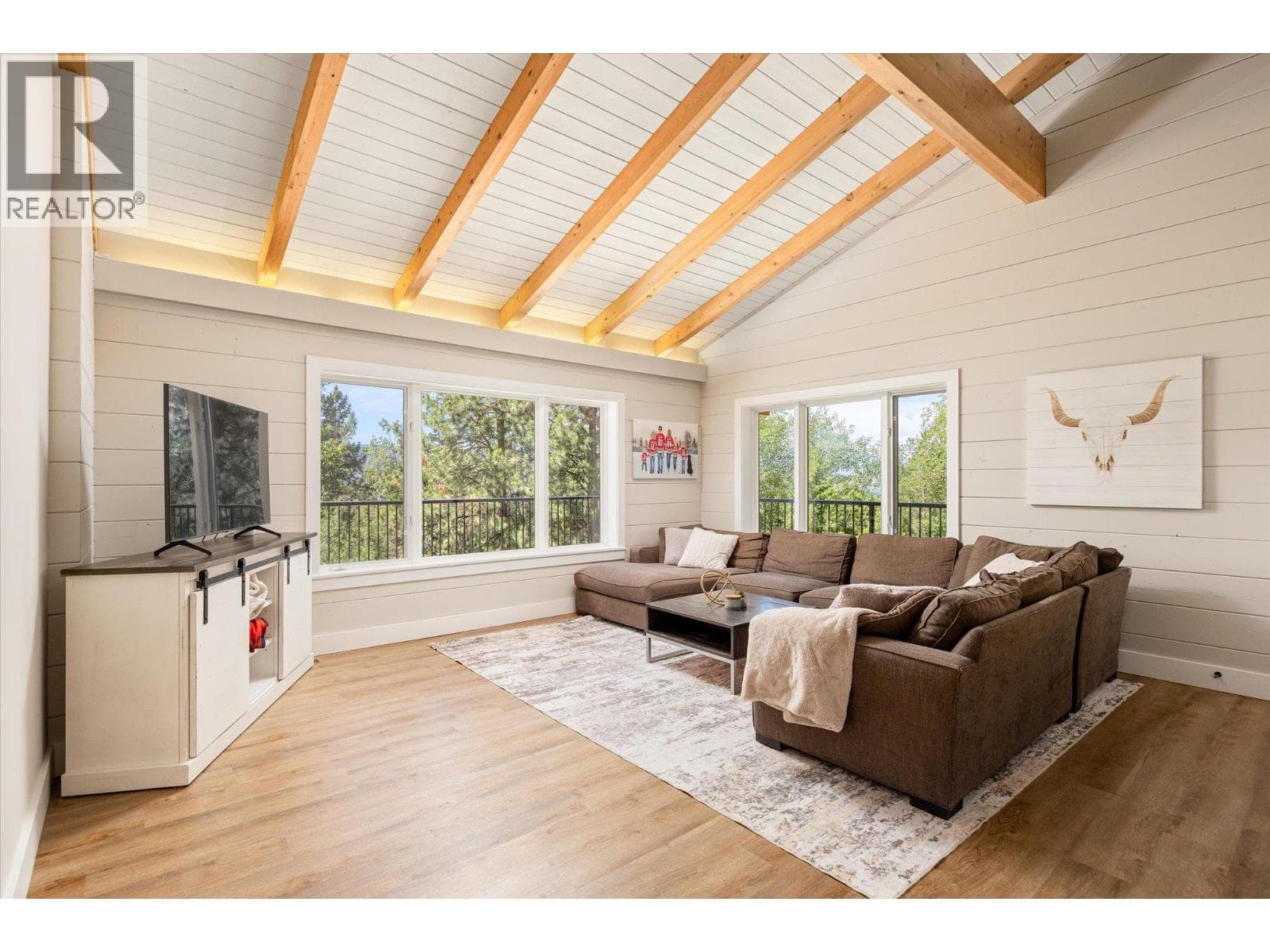 1055 Pearson Road, photo 17