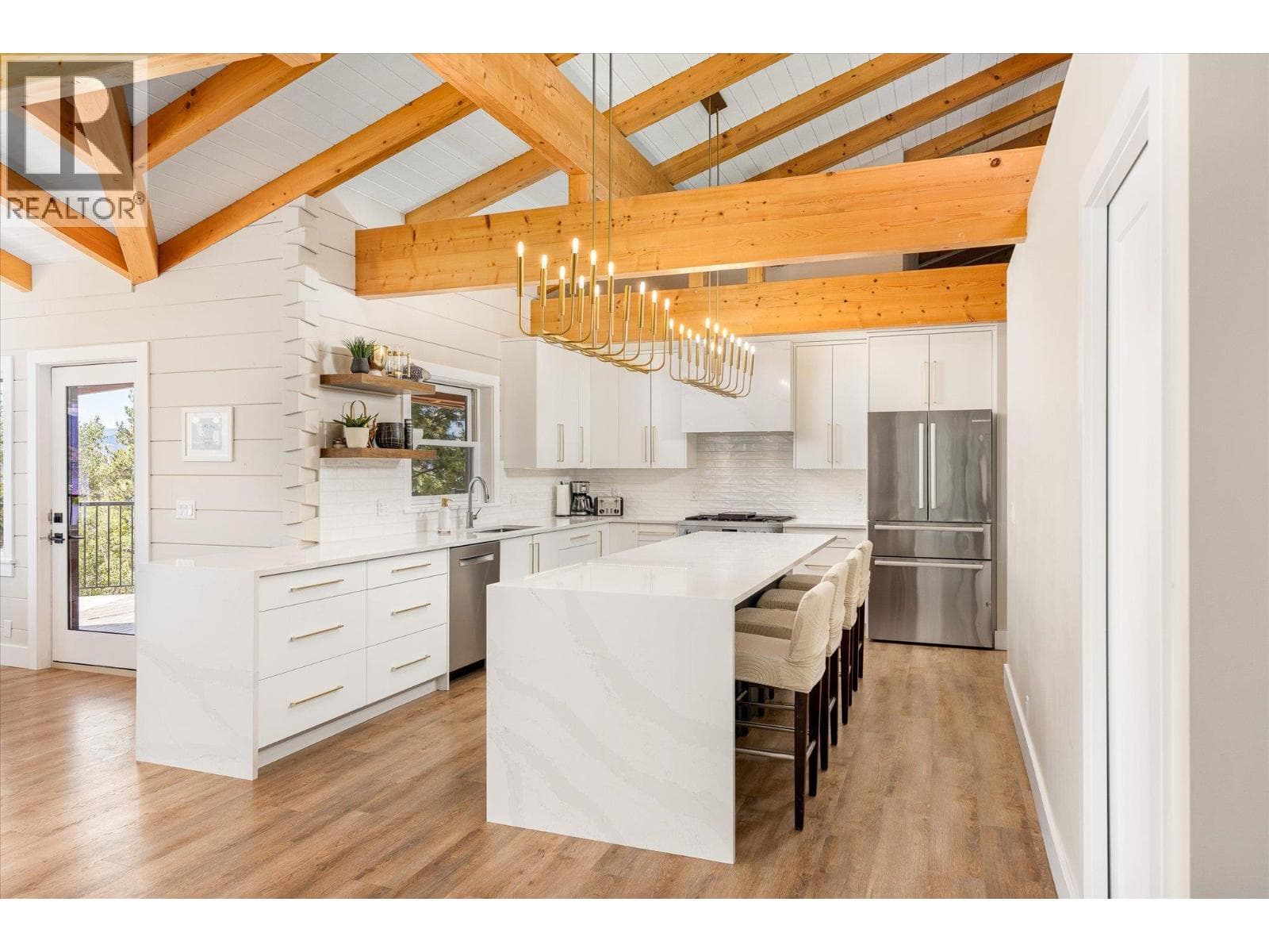 1055 Pearson Road, photo 9