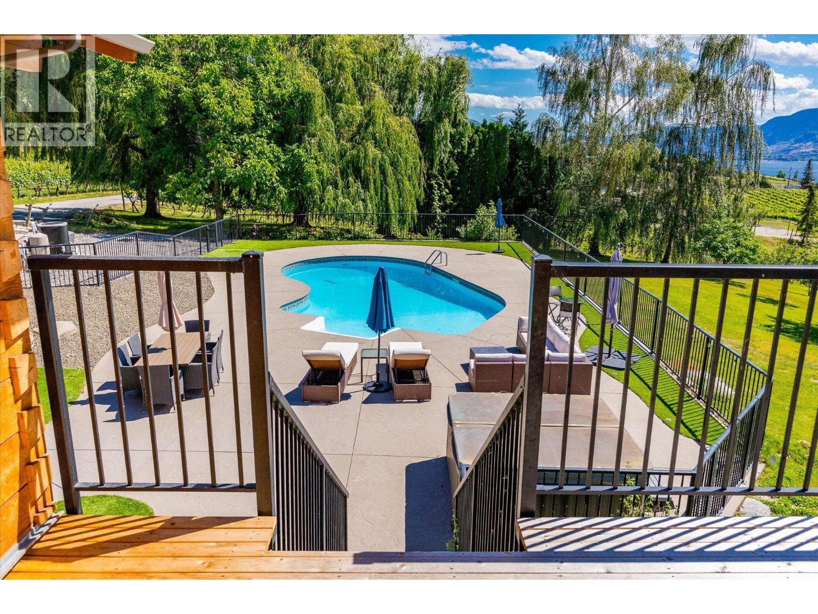 1055 Pearson Road, photo 42