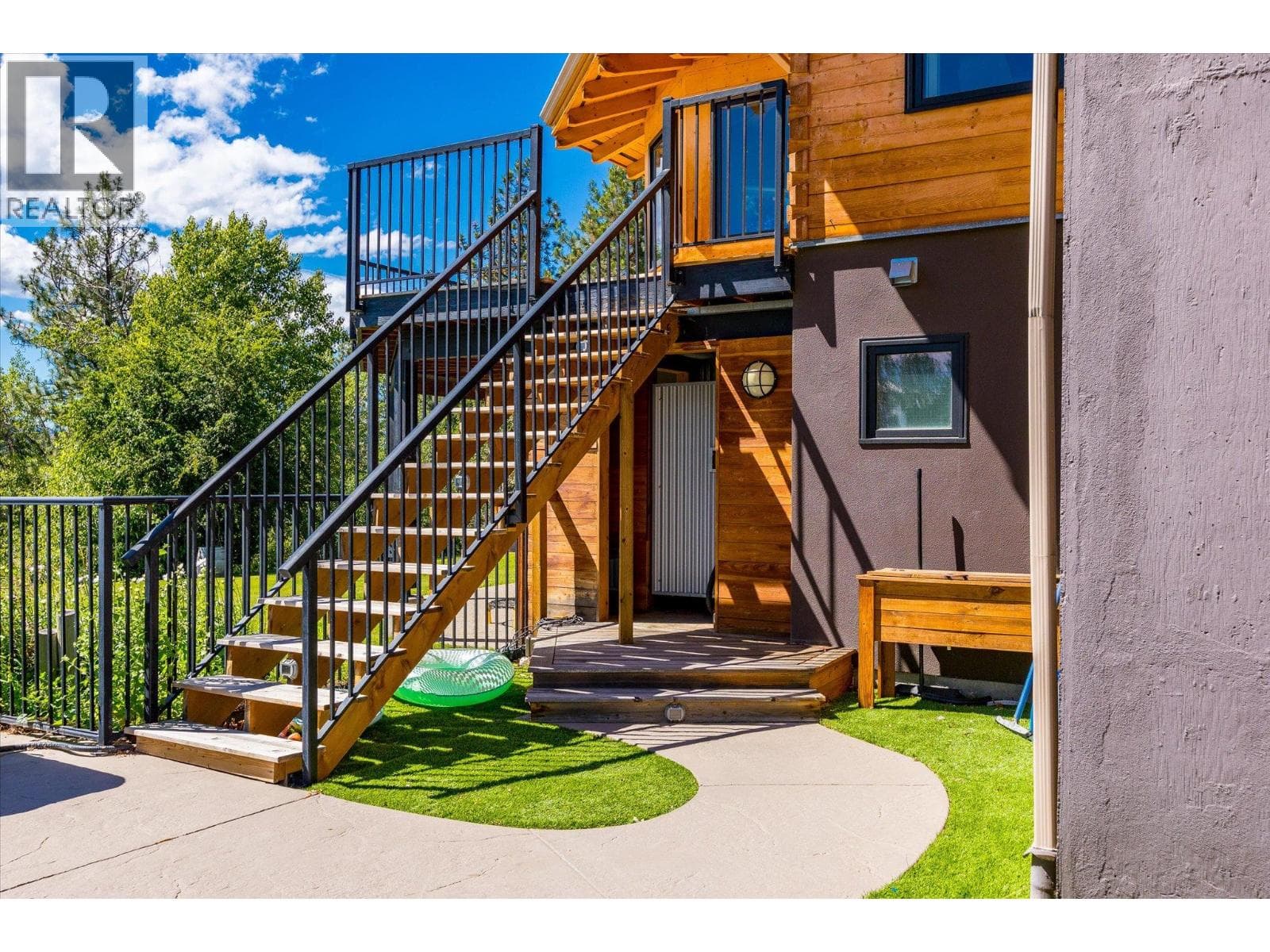 1055 Pearson Road, photo 47