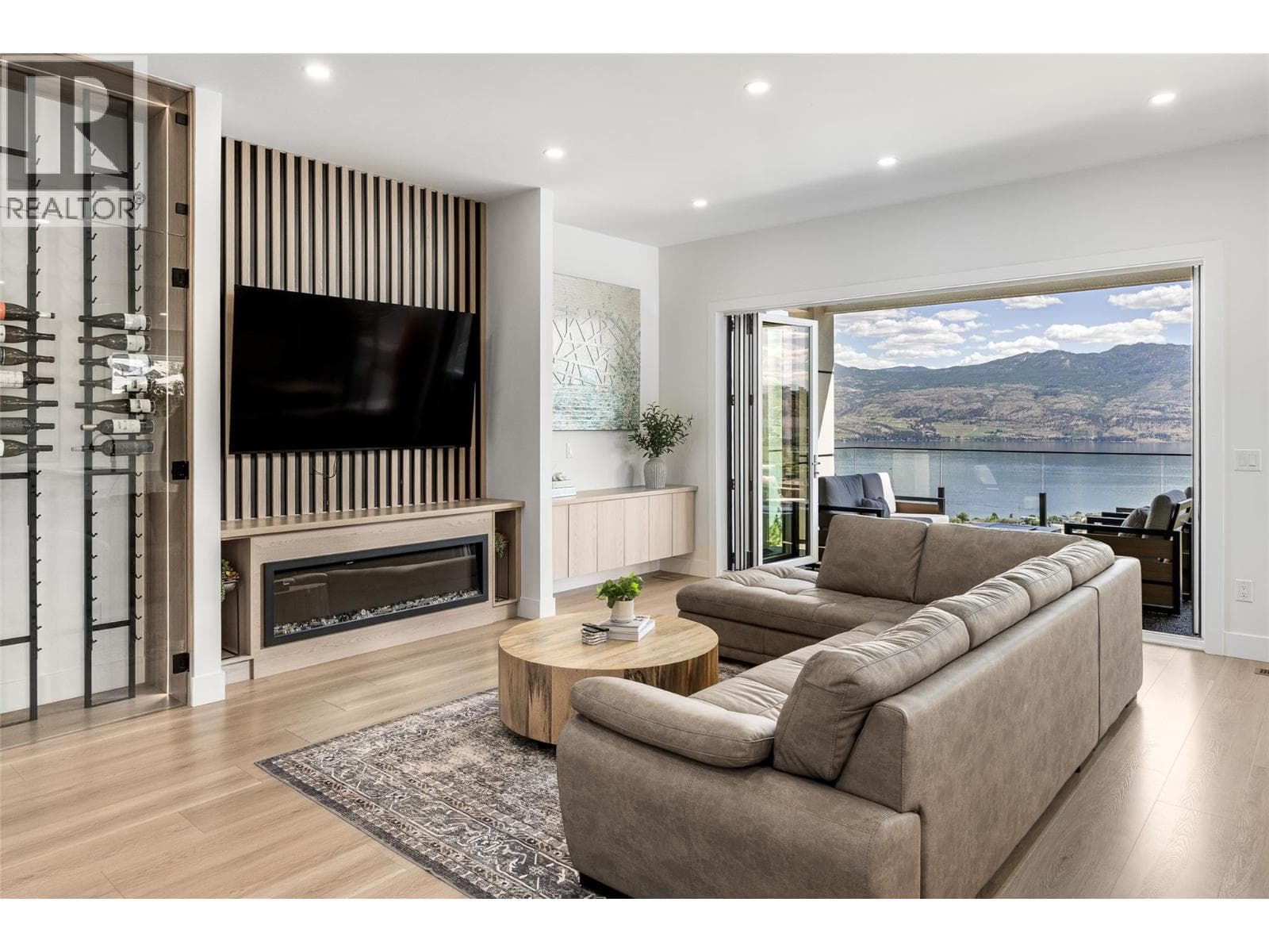 1425 Menu Road, photo 5