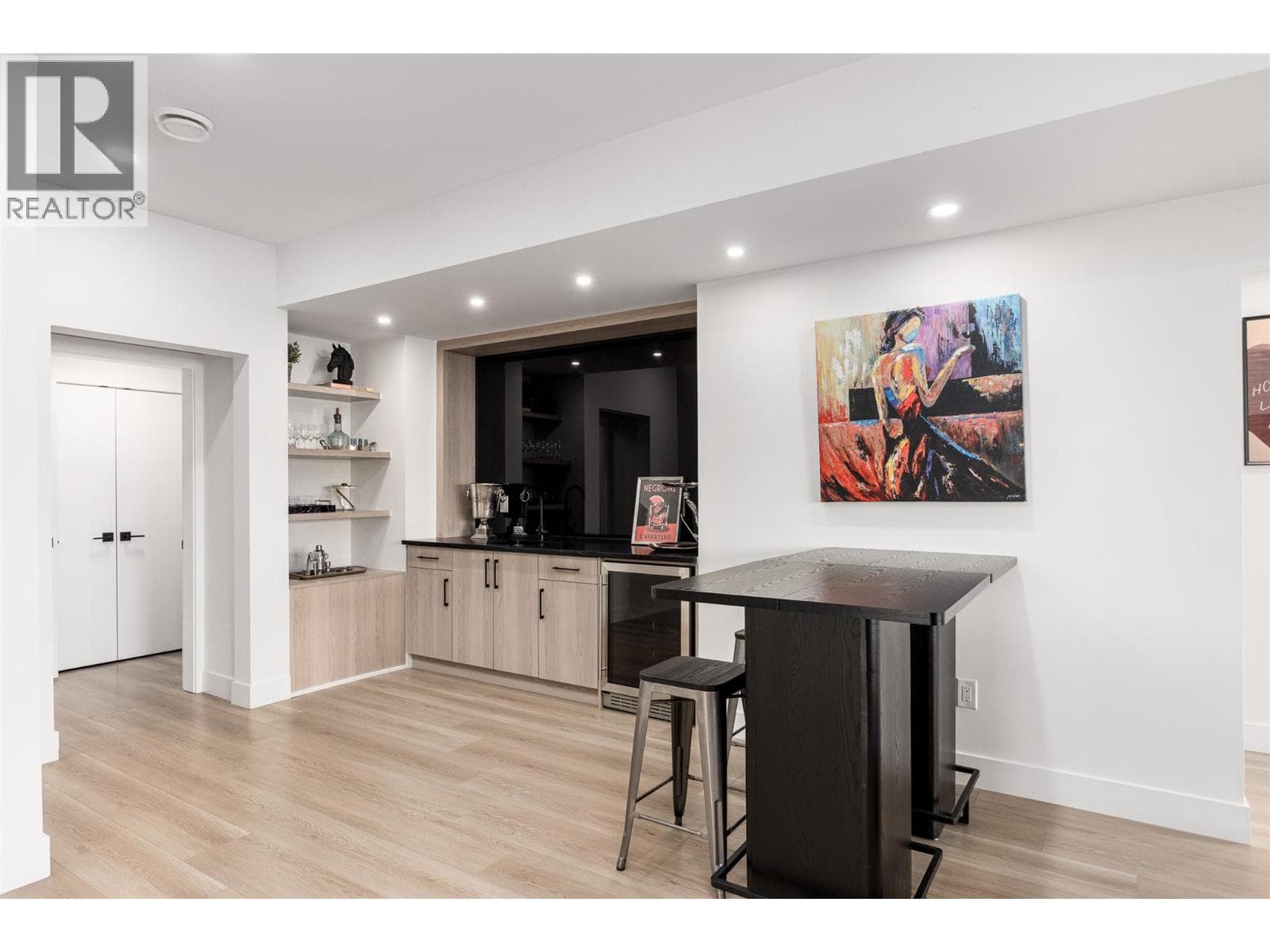1425 Menu Road, photo 36
