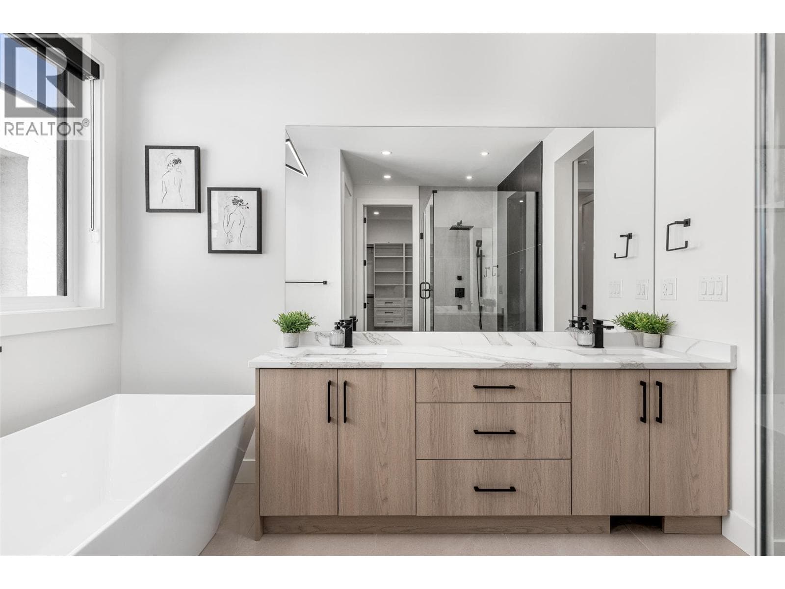 1425 Menu Road, photo 24