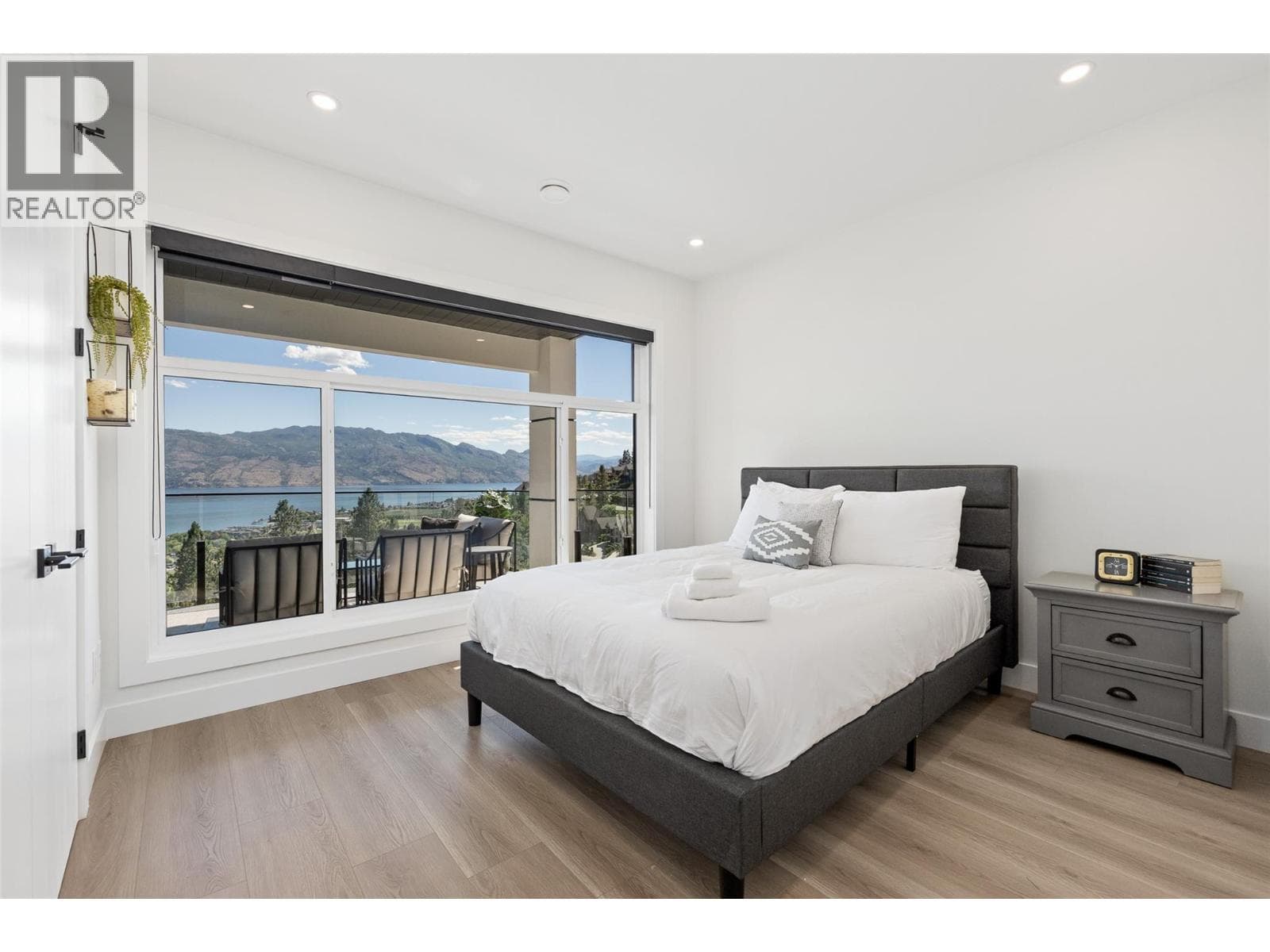 1425 Menu Road, photo 43