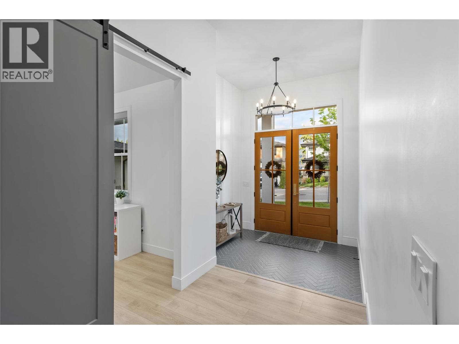 201 Summer Wood Drive, photo 6