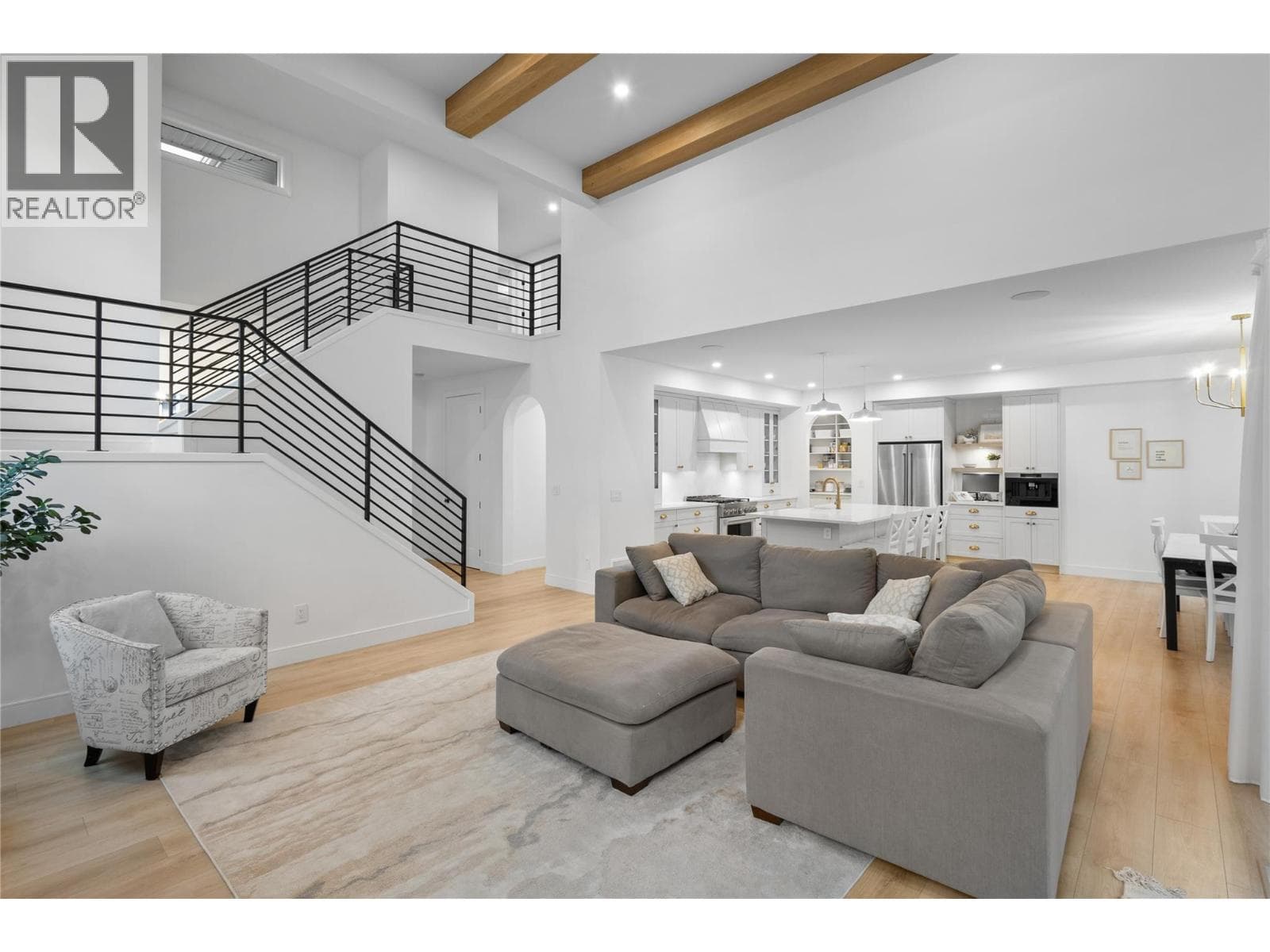 201 Summer Wood Drive, photo 11