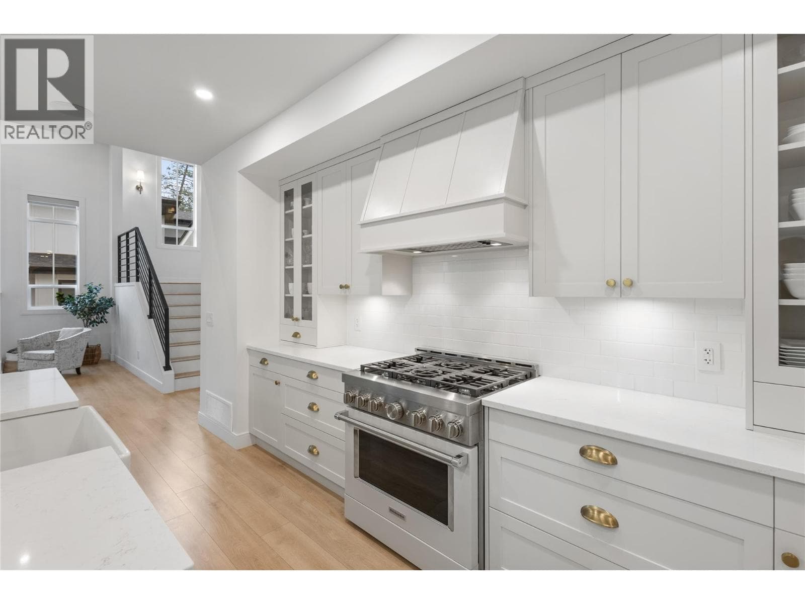 201 Summer Wood Drive, photo 13