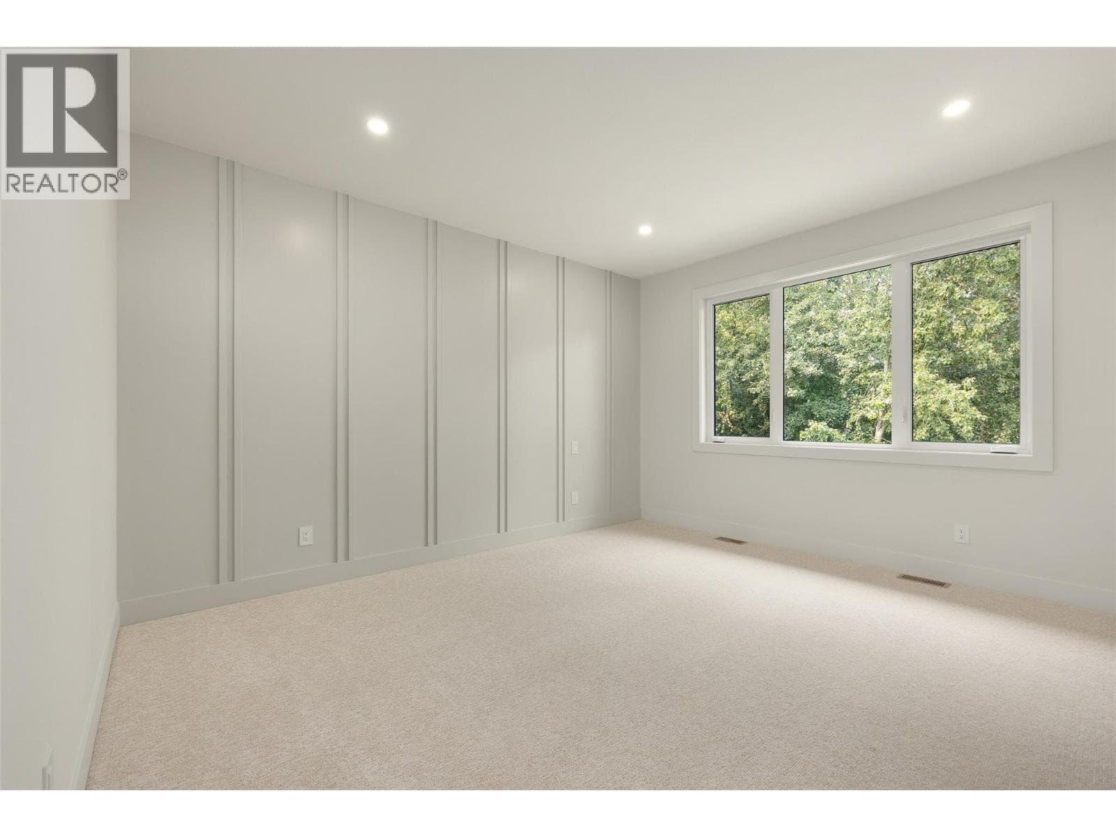 908 Bull Crescent, photo 22