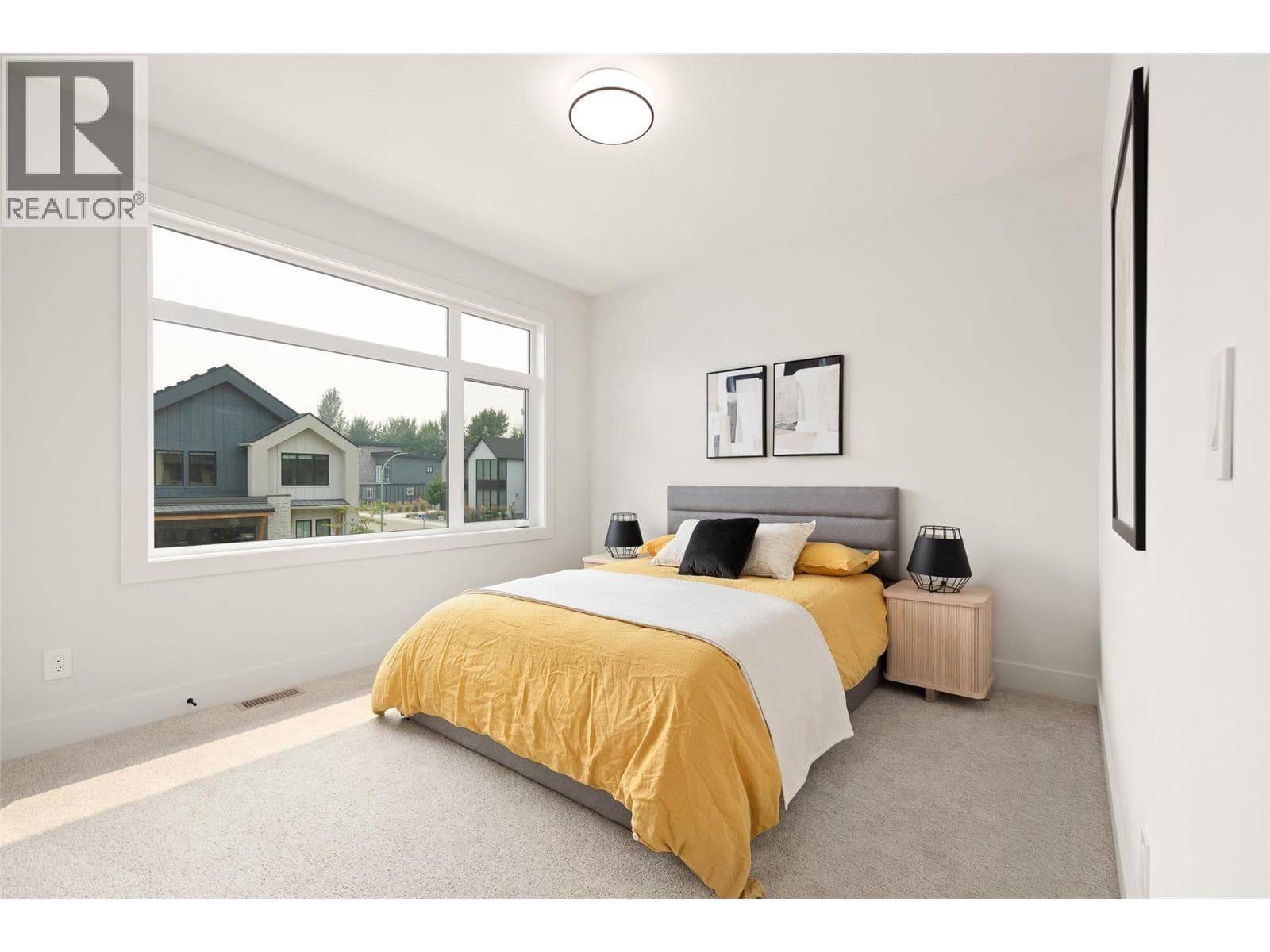 912 Bull Crescent, photo 25