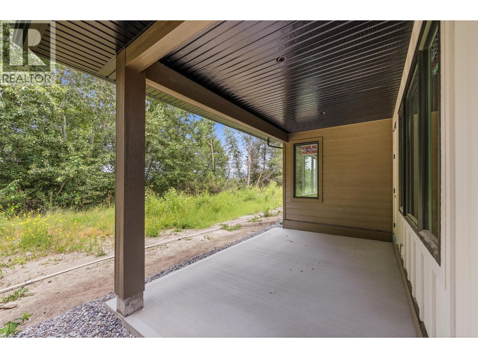 912 Bull Crescent, photo 32
