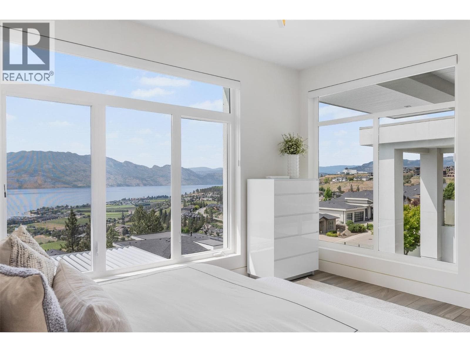 1384 Pinot Noir Drive, photo 36