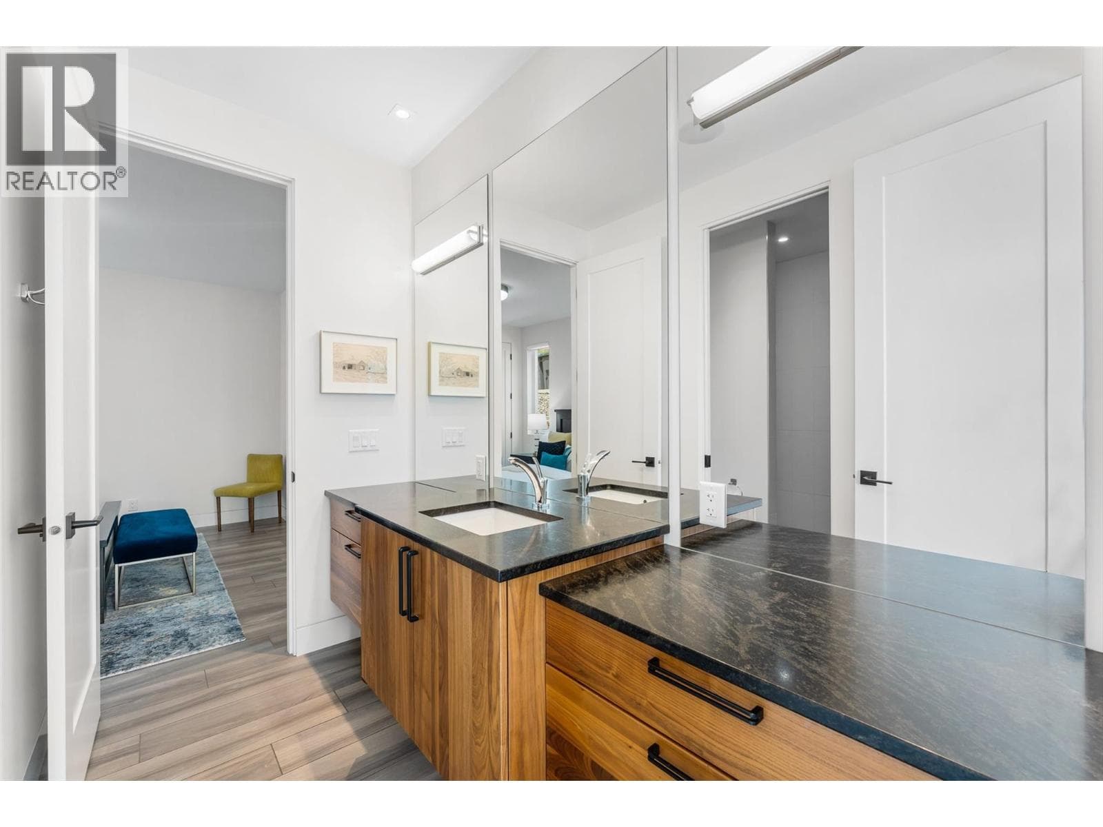 1384 Pinot Noir Drive, photo 41