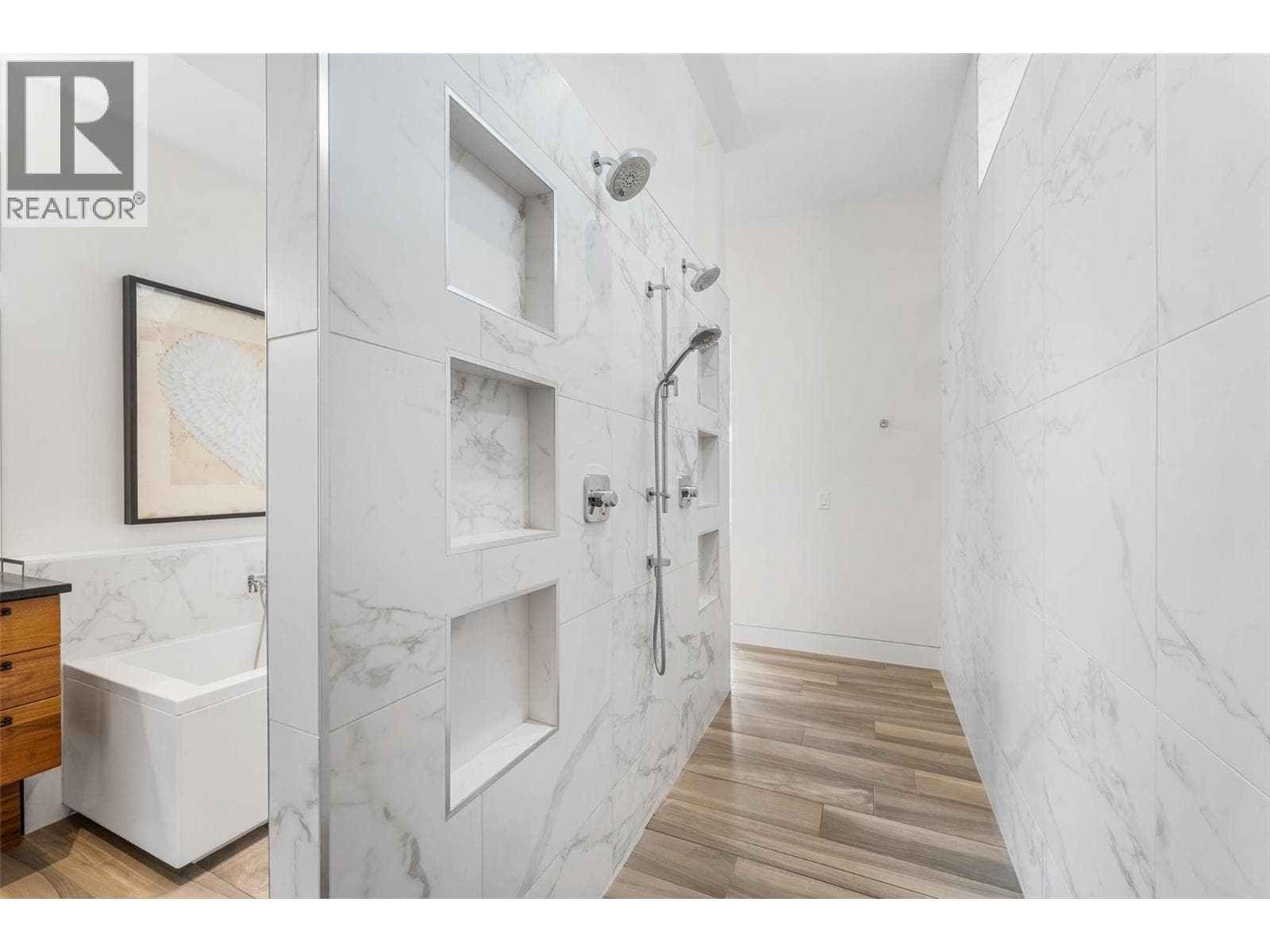 1384 Pinot Noir Drive, photo 32