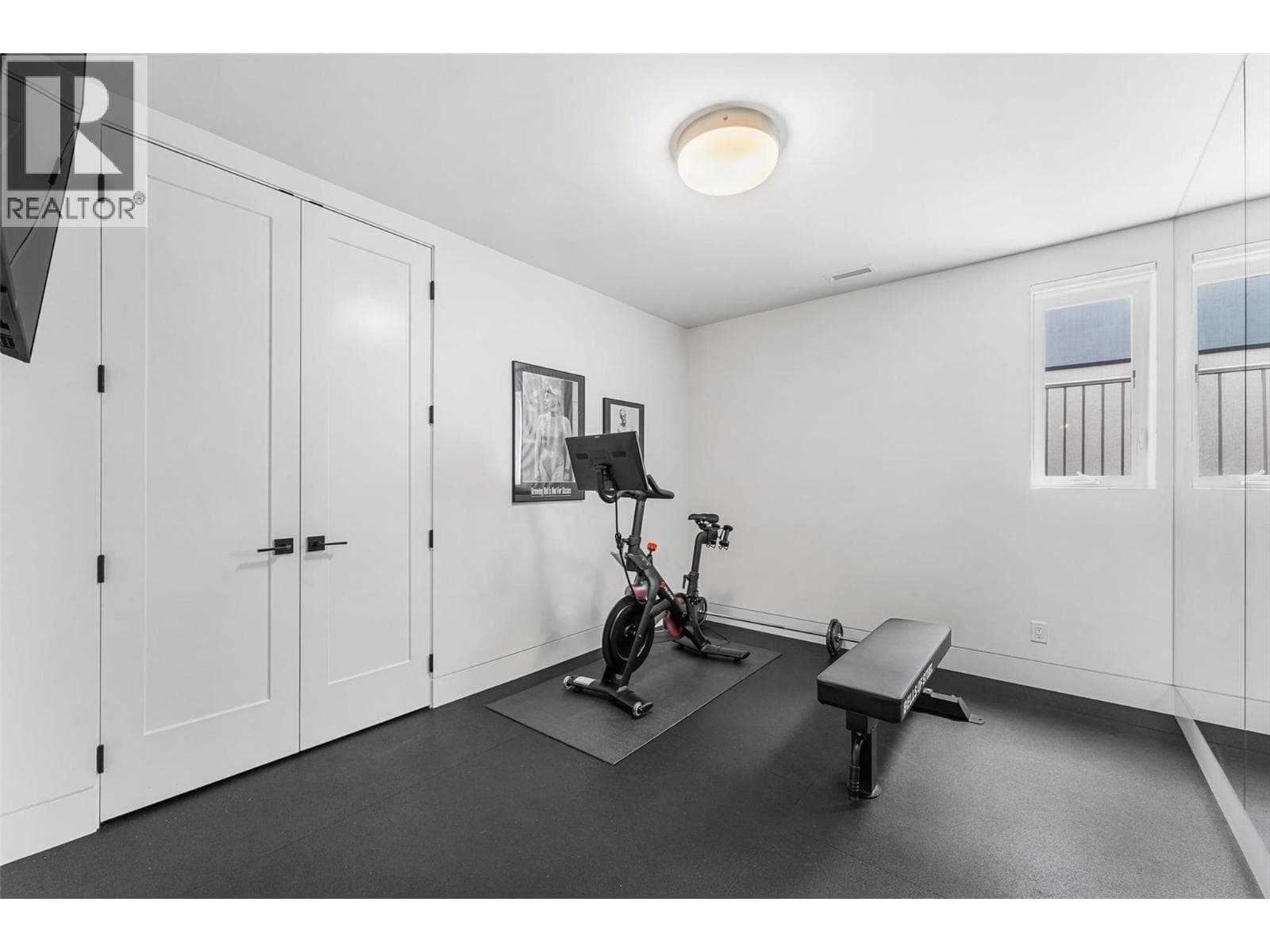 1384 Pinot Noir Drive, photo 48