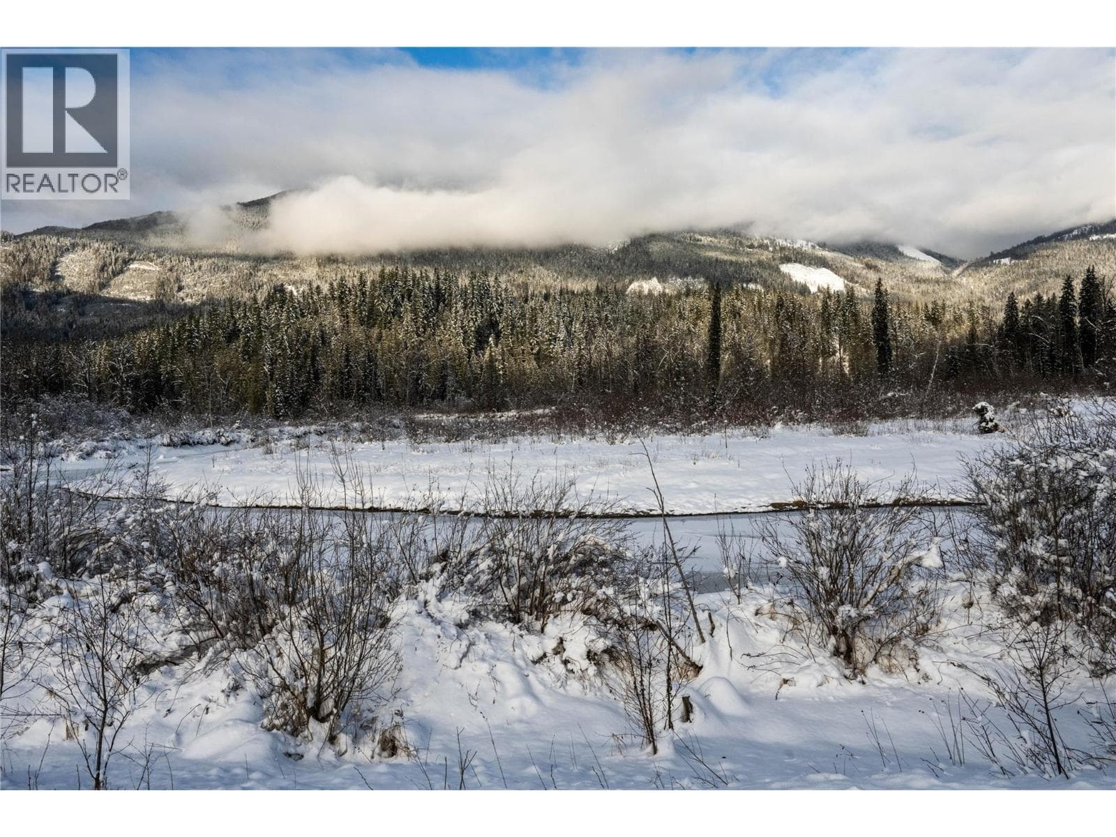 3643 Malakwa Road, photo 38