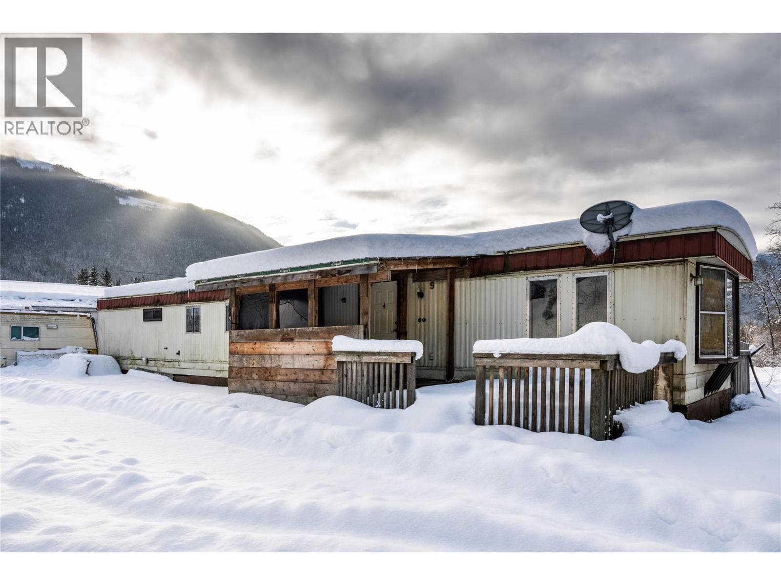 3643 Malakwa Road, photo 12