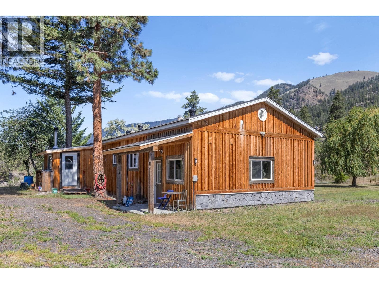 6097 Highway 3, photo 5