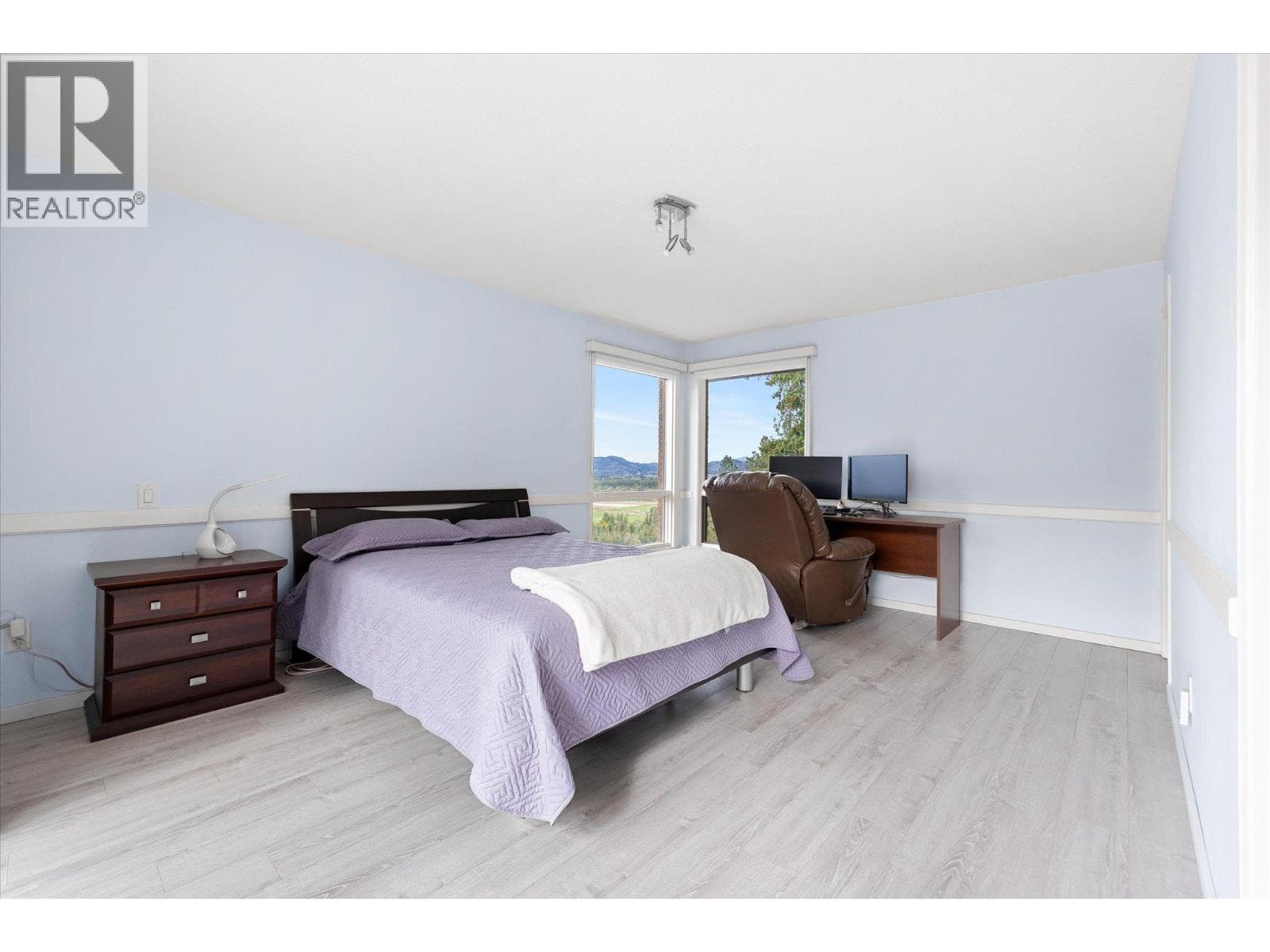 1045 Bartholomew Court, photo 40