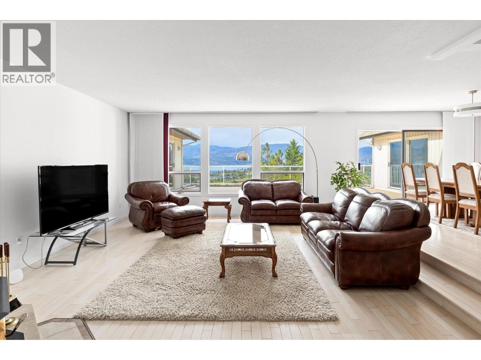 1045 Bartholomew Court, photo 11