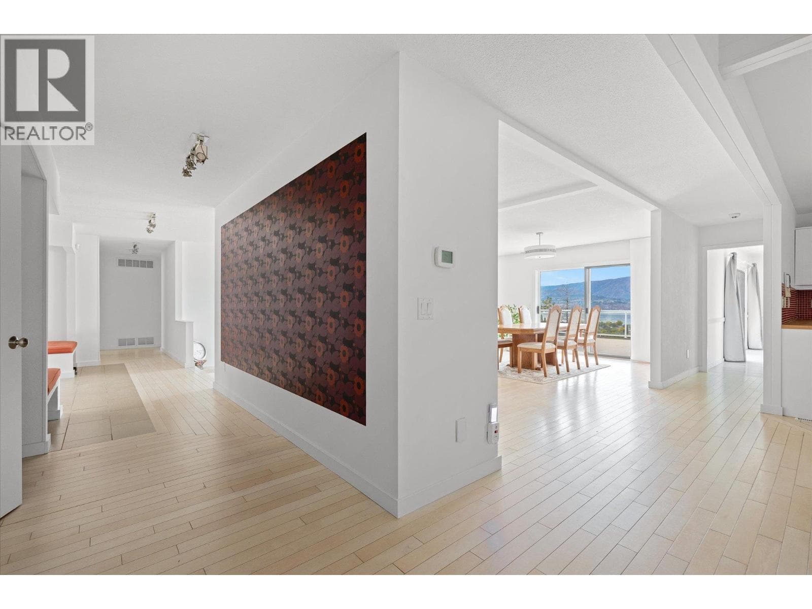 1045 Bartholomew Court, photo 46