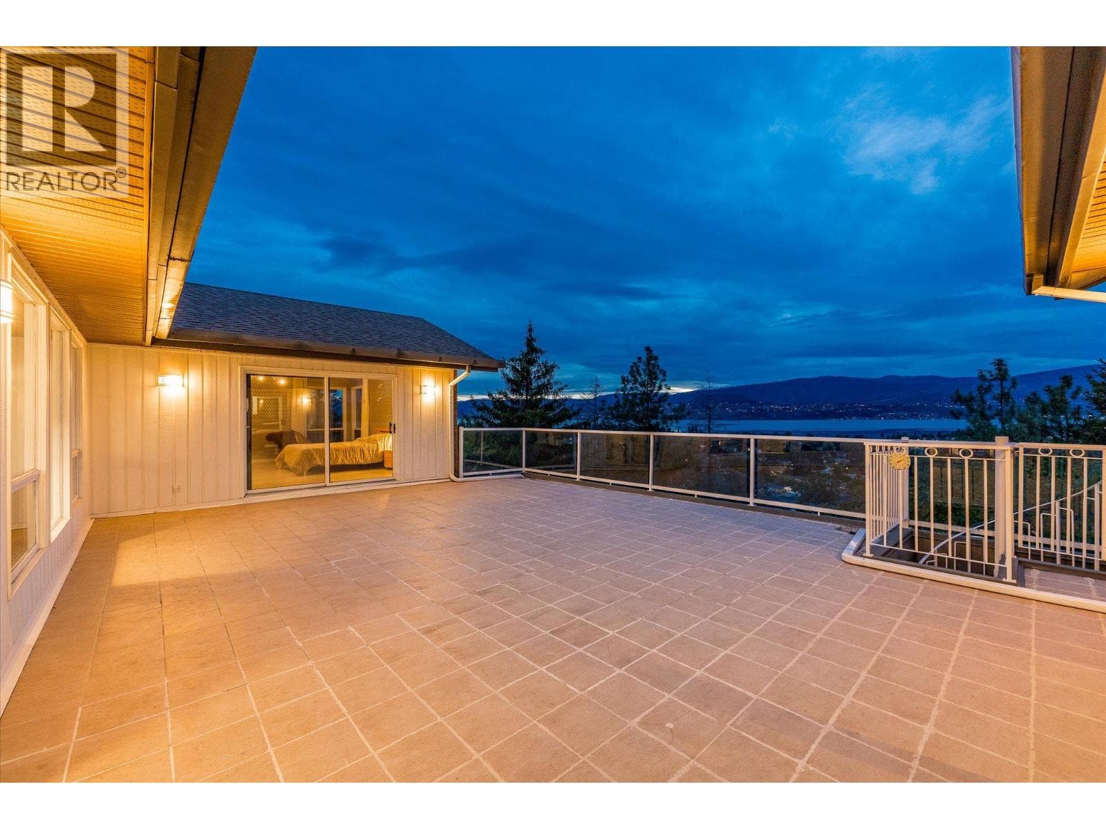 1045 Bartholomew Court, photo 24