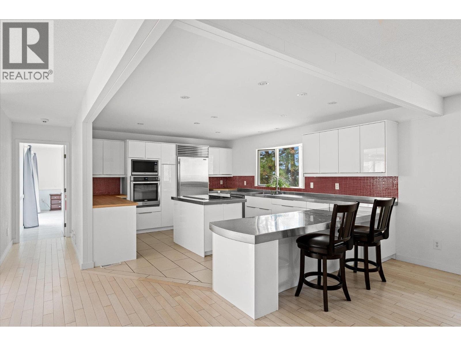 1045 Bartholomew Court, photo 14