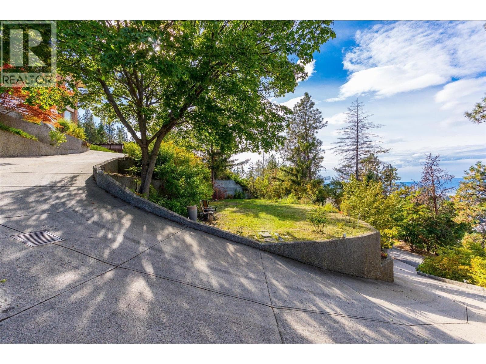 1045 Bartholomew Court, photo 69