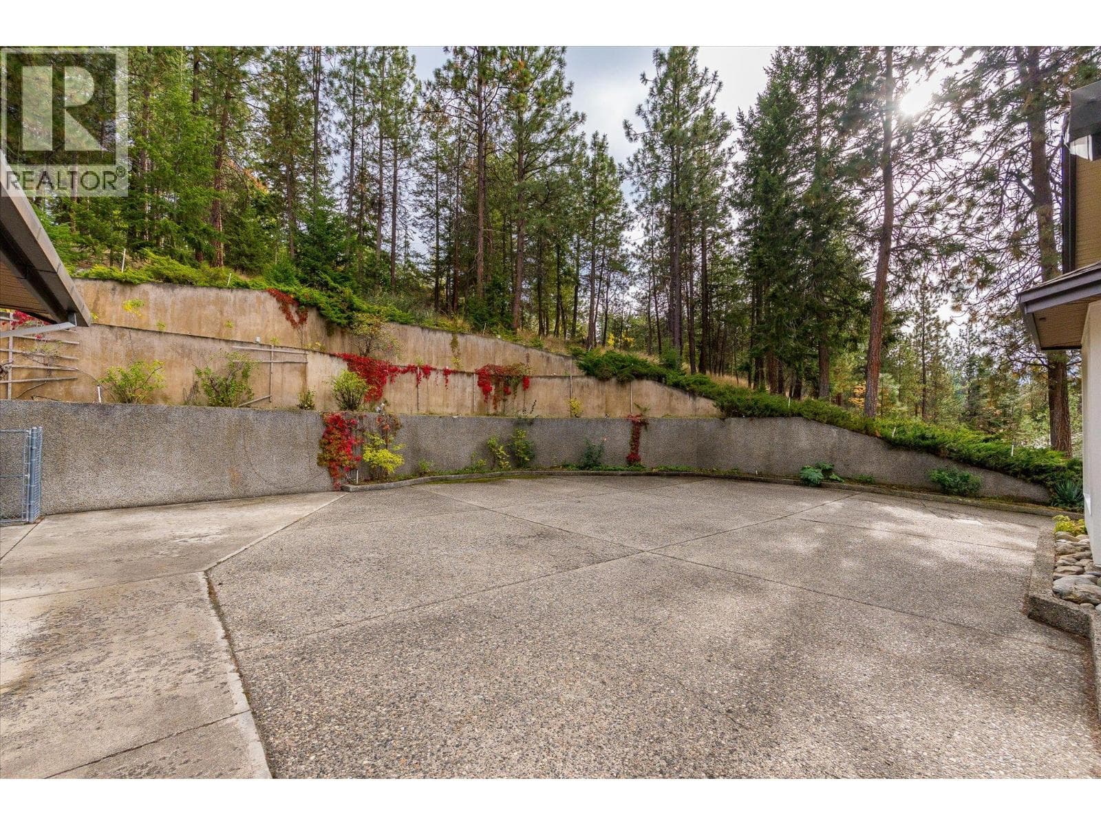 1045 Bartholomew Court, photo 79