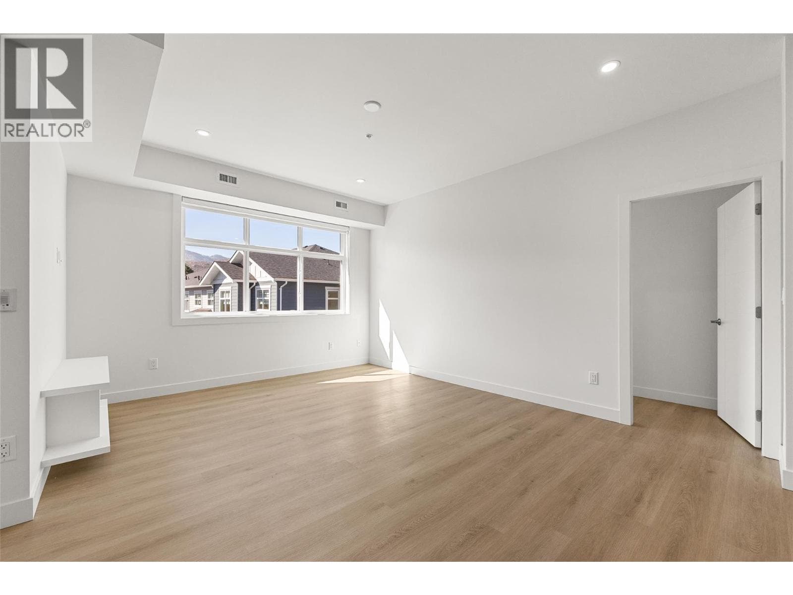 5300 Main Street Unit# 202, photo 18