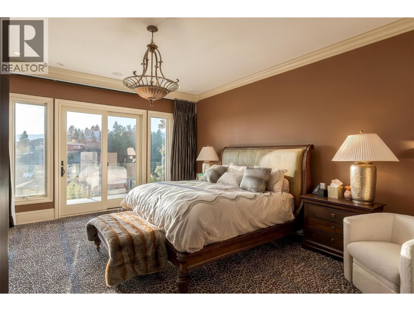 706 Highpointe Court, photo 28