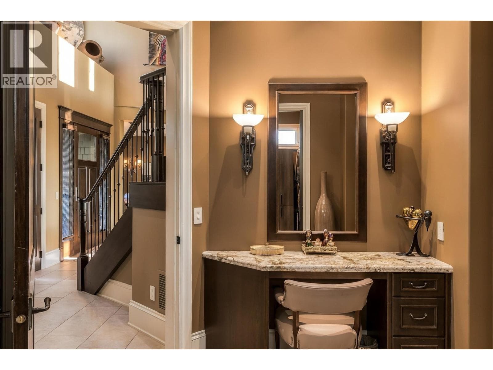 706 Highpointe Court, photo 30