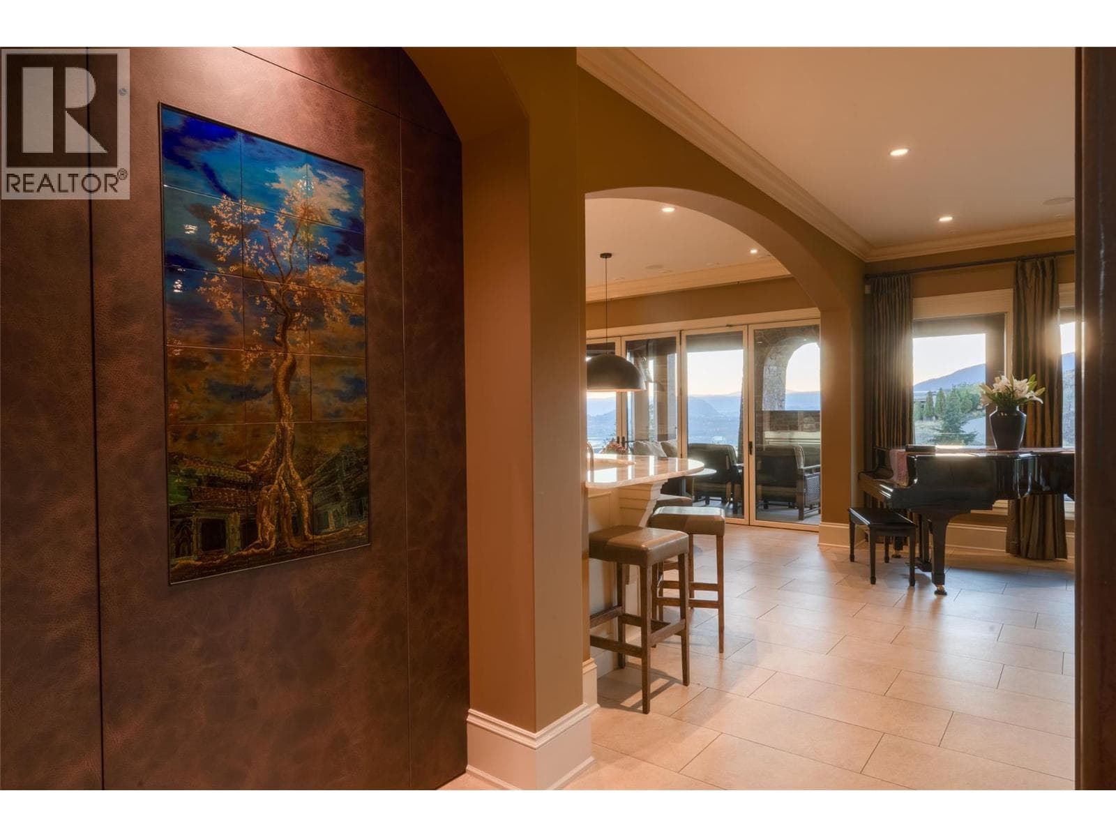 706 Highpointe Court, photo 39