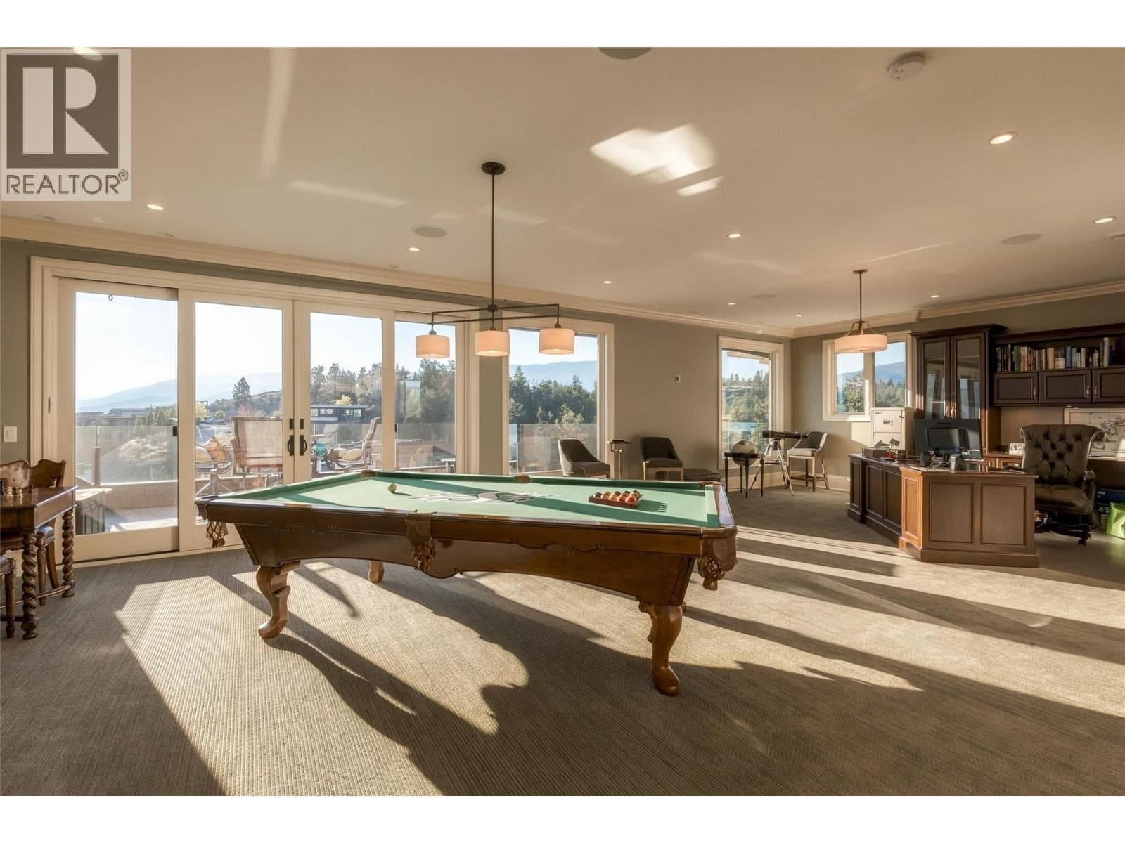 706 Highpointe Court, photo 42