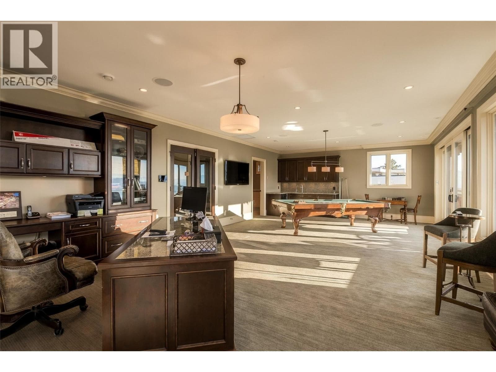 706 Highpointe Court, photo 43