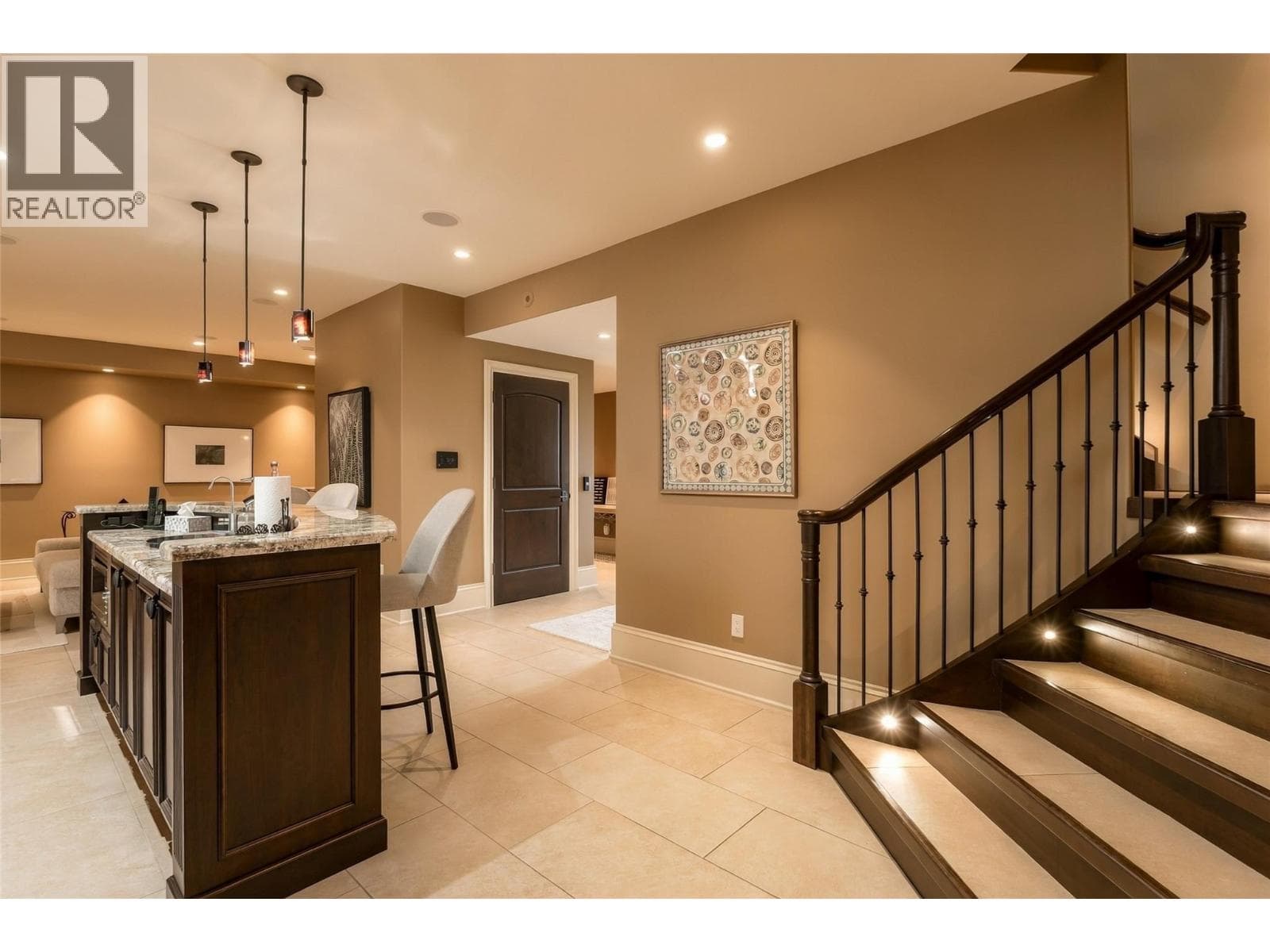 706 Highpointe Court, photo 56