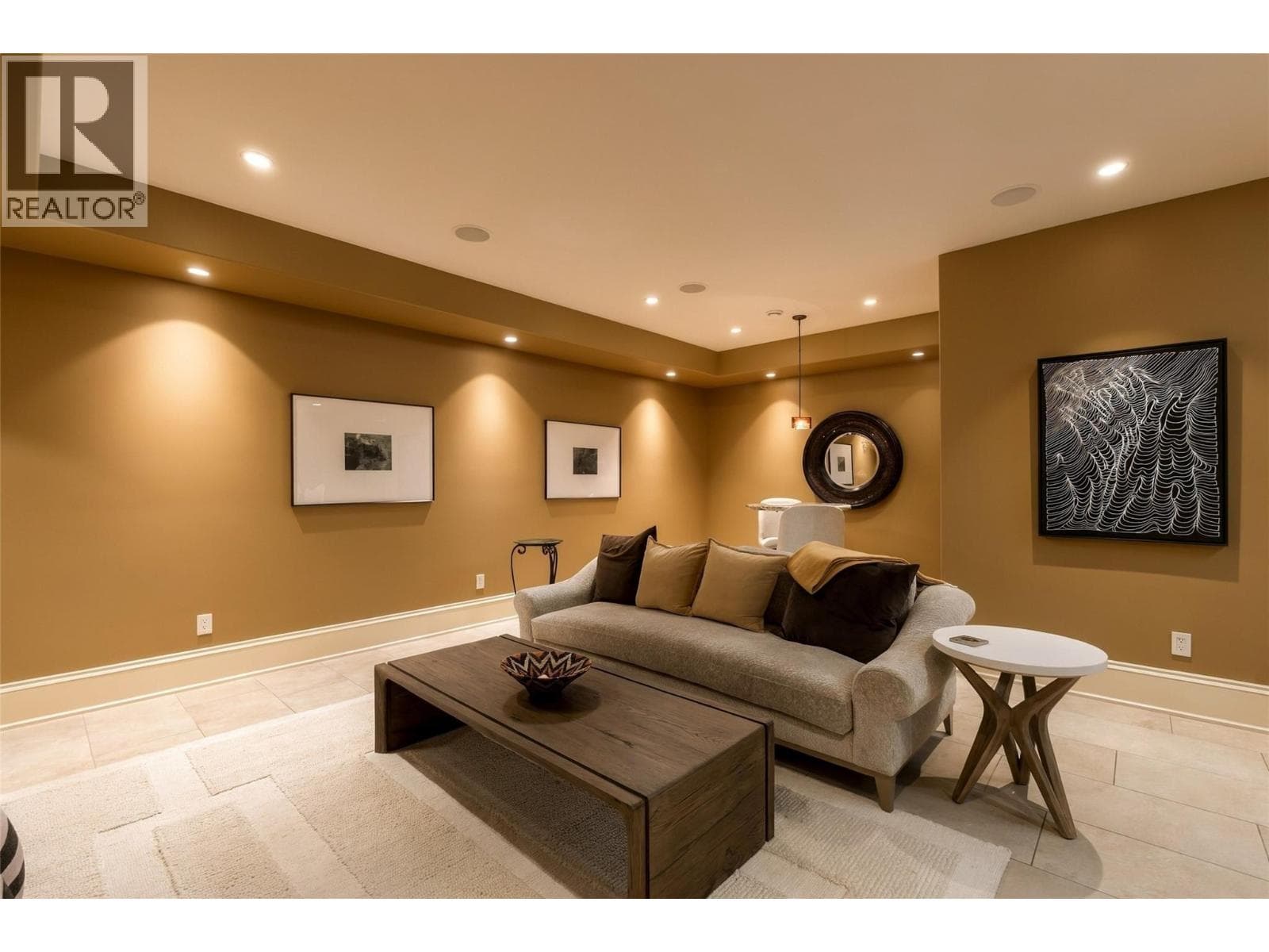 706 Highpointe Court, photo 60