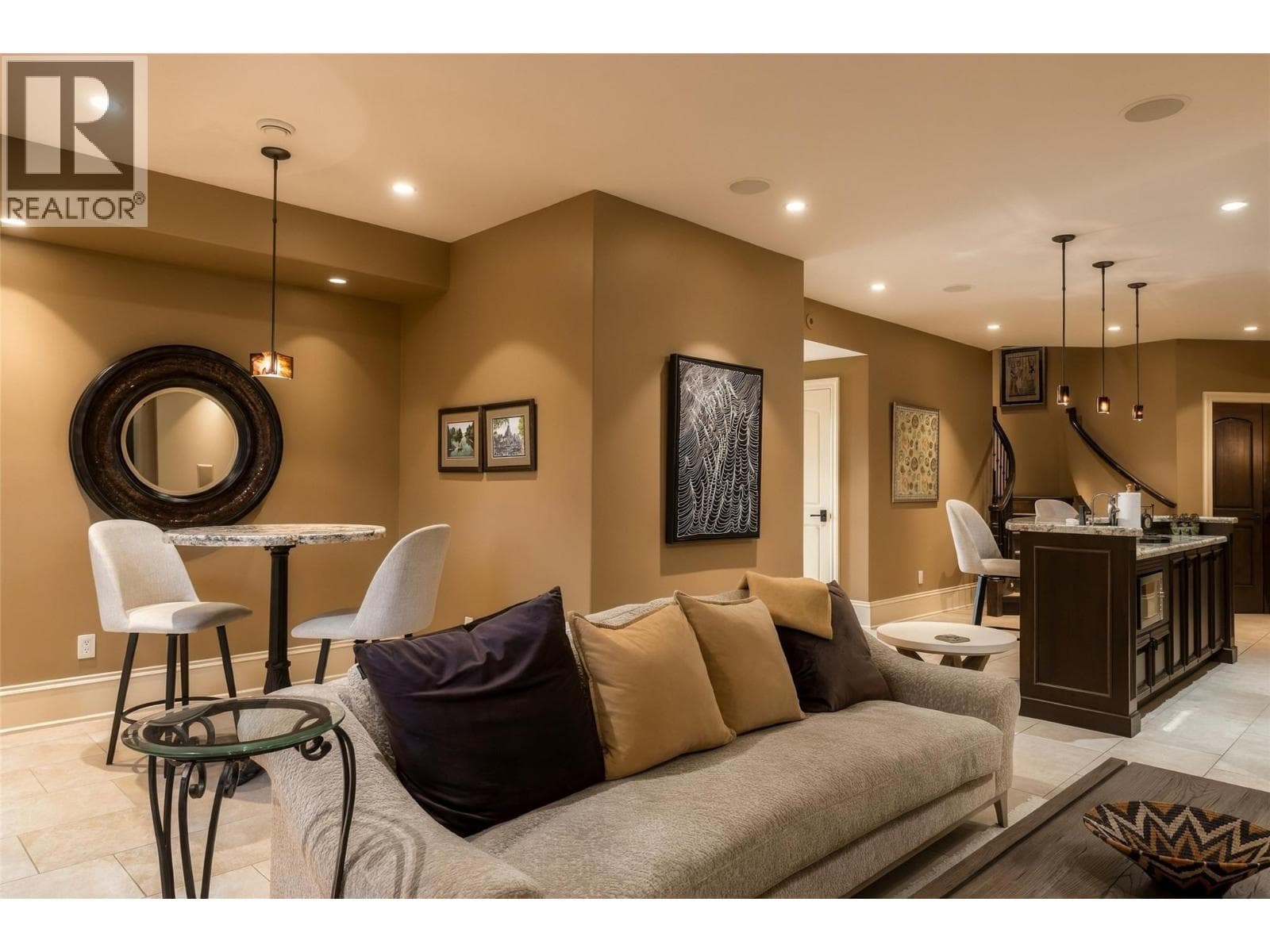 706 Highpointe Court, photo 61