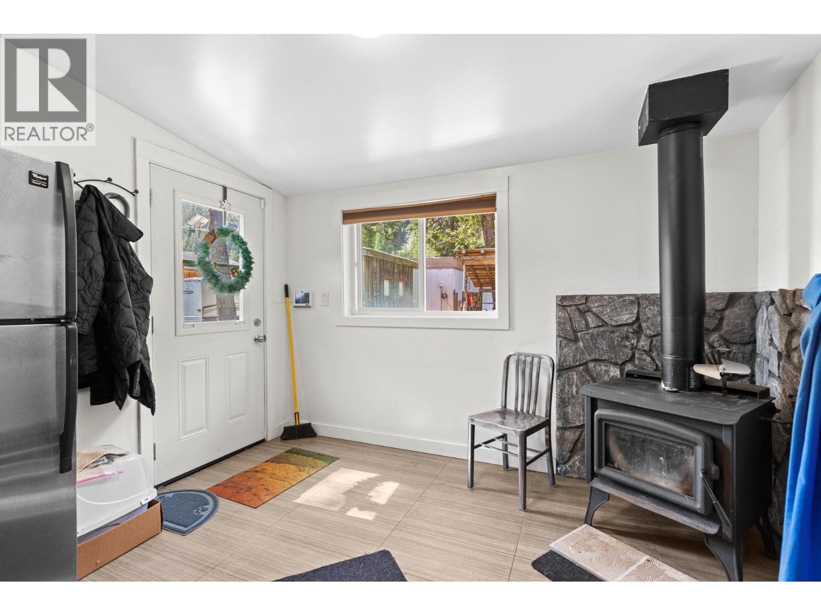 6097 Highway 3, photo 18