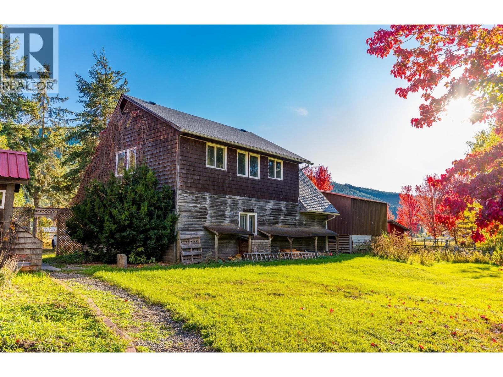 7001 Learmouth Road, photo 55
