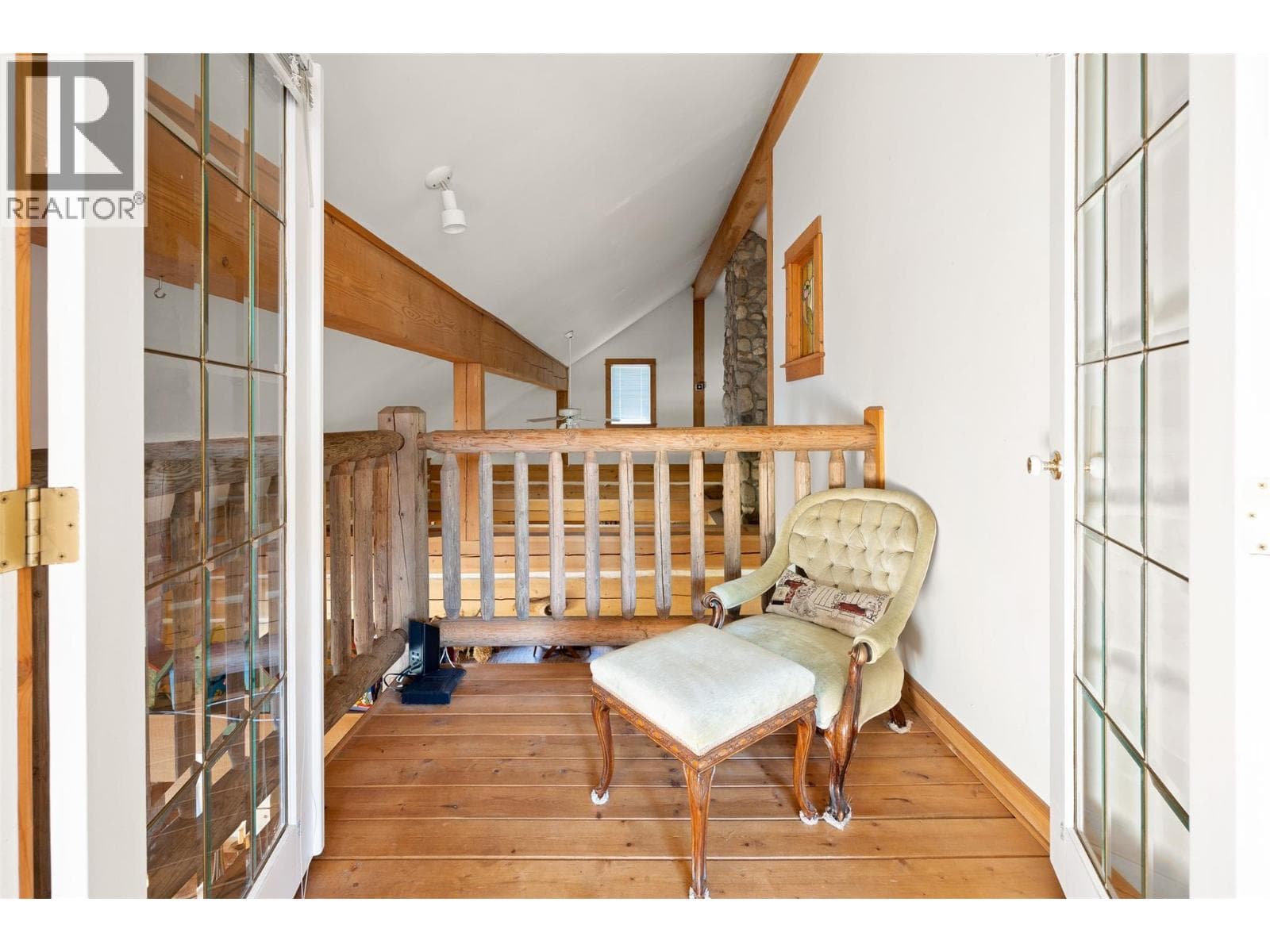 7001 Learmouth Road, photo 41