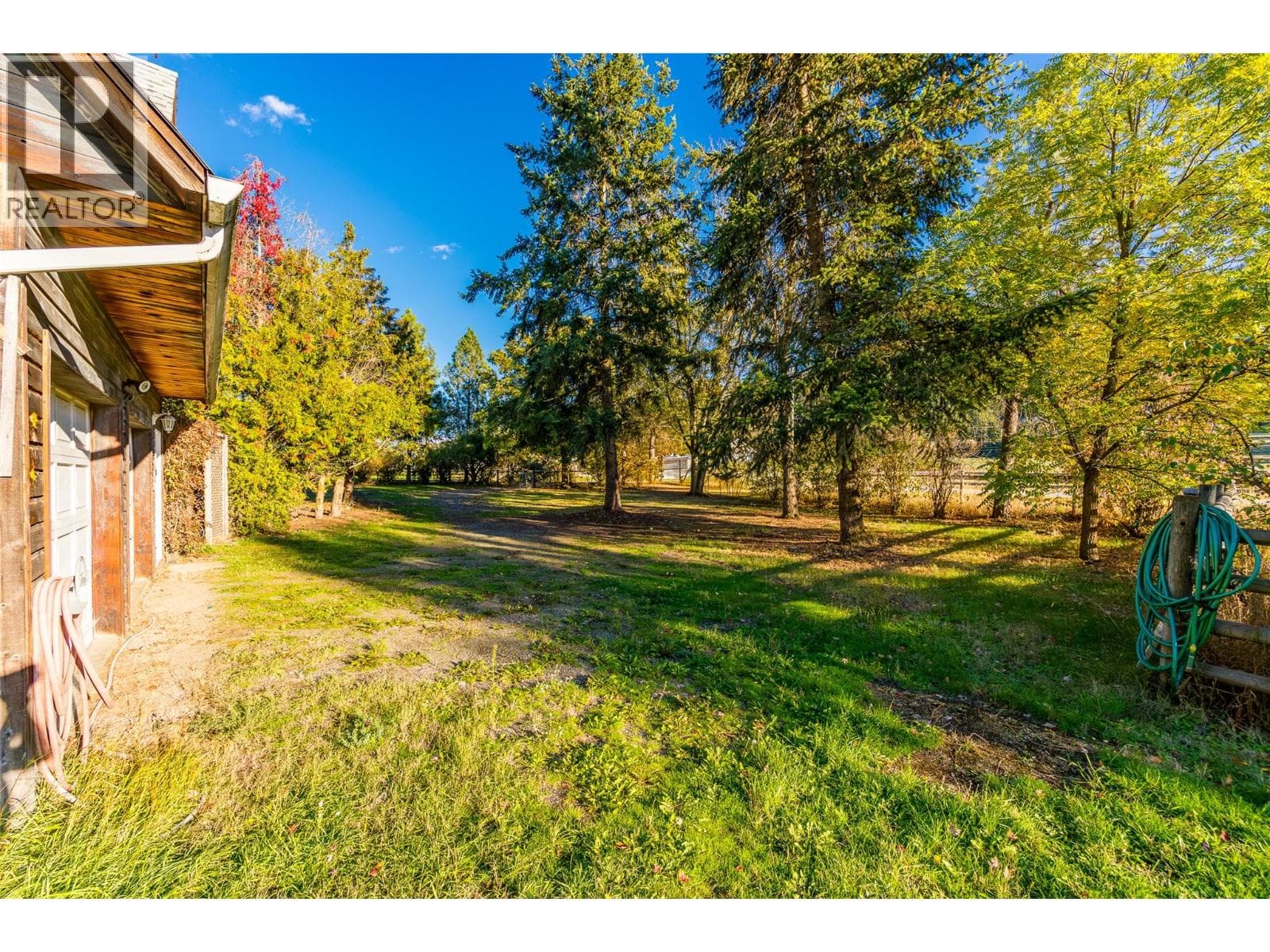 7001 Learmouth Road, photo 73
