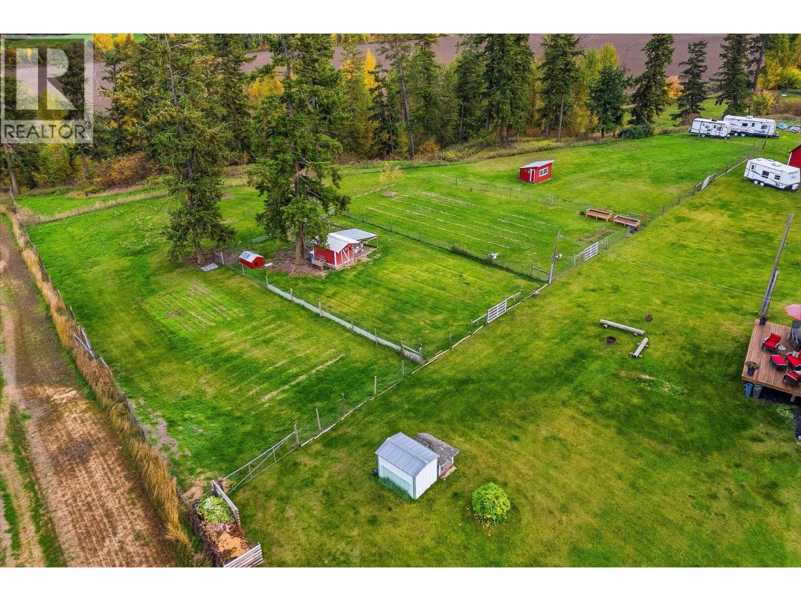 4652 Highway 97A, photo 80
