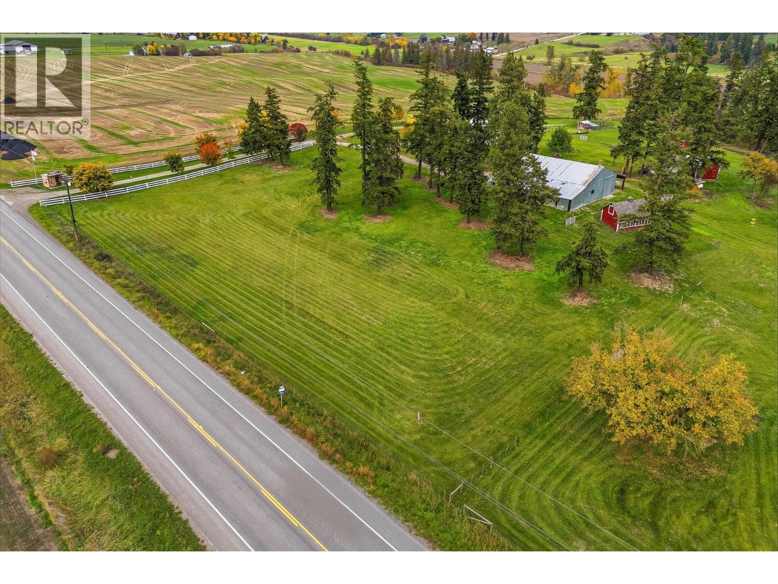 4652 Highway 97A, photo 82